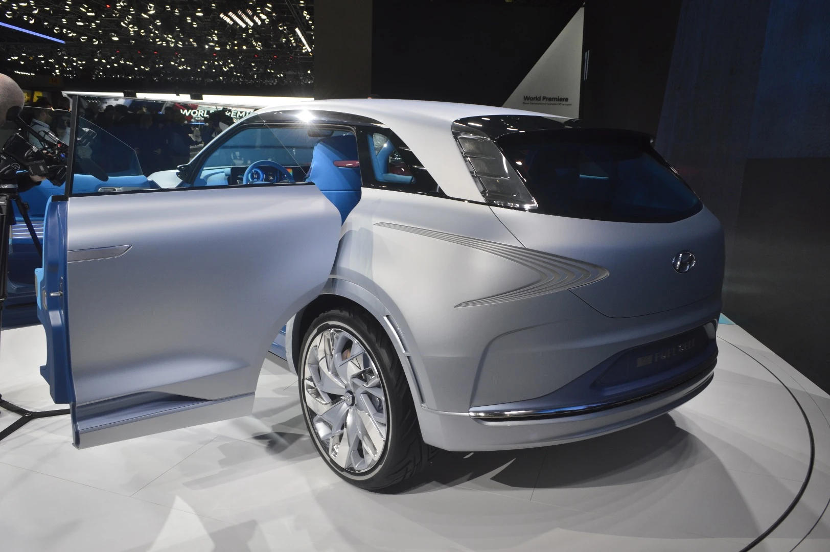 A hallmark of any concept car are doors that open in weird ways, including these suicide doors on the Hyundai FE Fuel Cell Concept