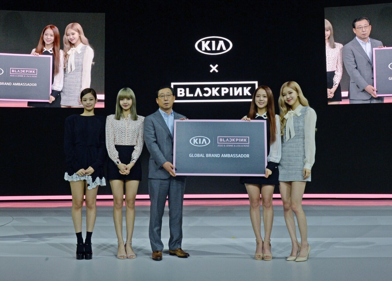 K-Pop superstars BlackPink with Kia President and CEO Han Woo Park