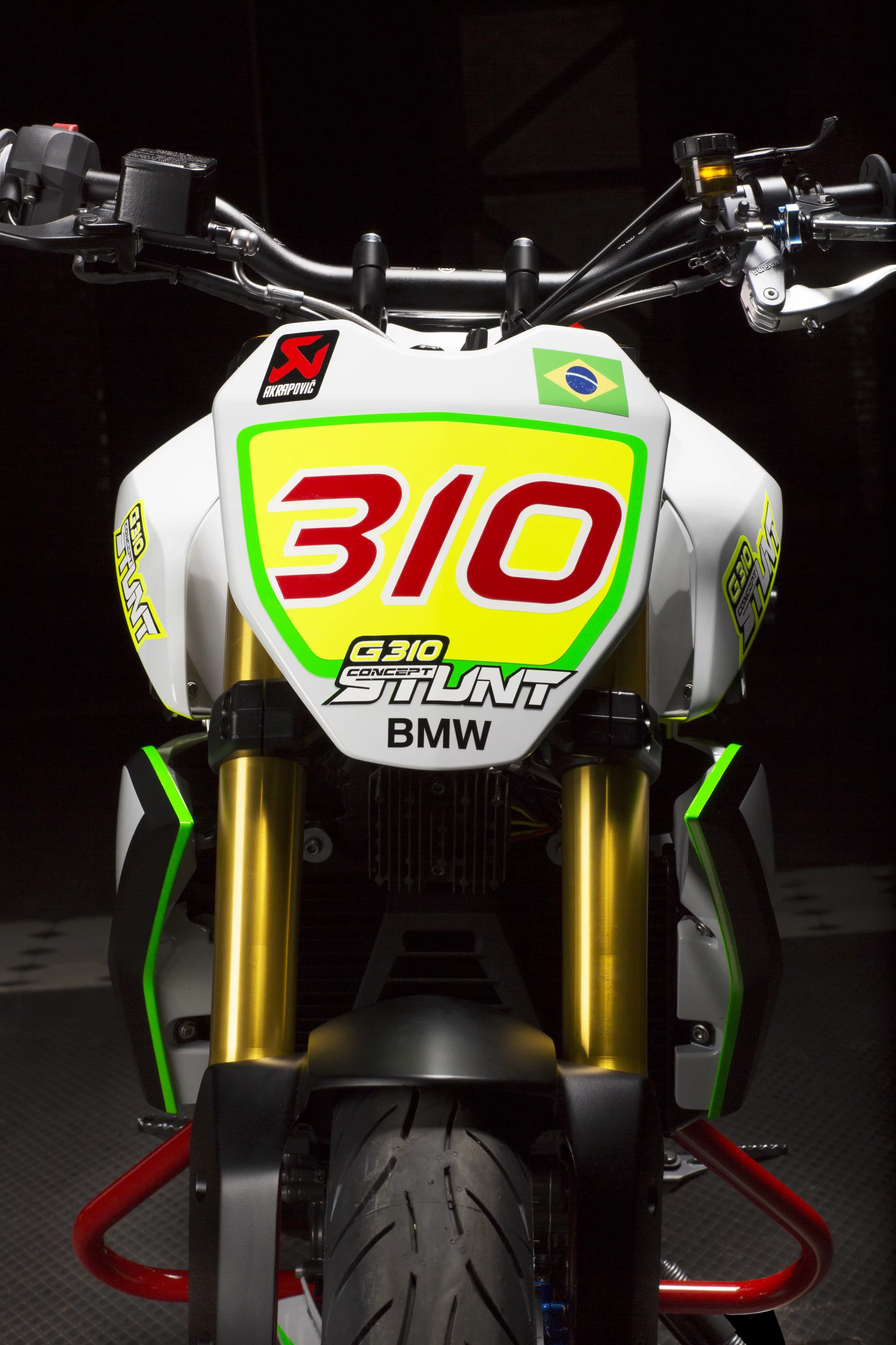 BMW Concept Stunt G 310: front stunt plate