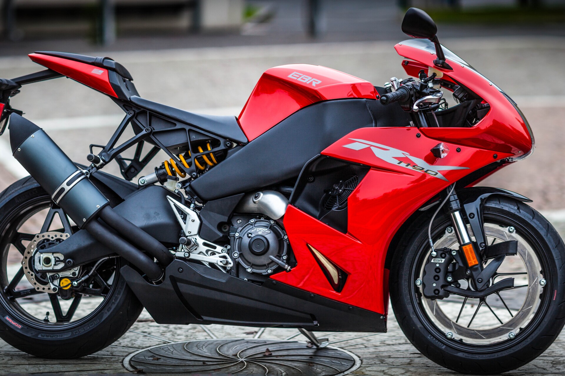 Motorcycle Road Test 2014 EBR 1190RX