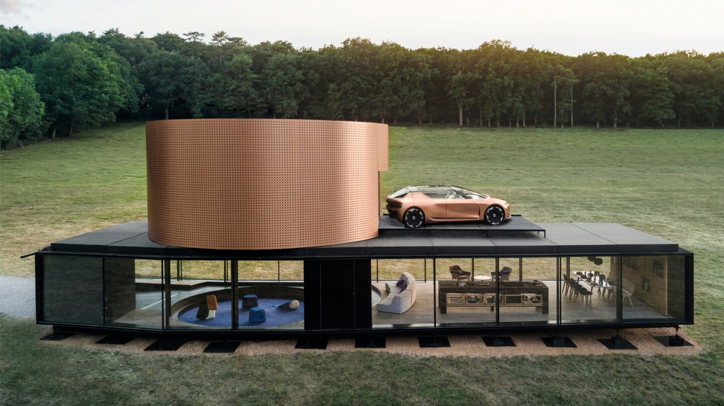 The winner of the Creative Experience Grand Prize, the Renault Symbioz Concept