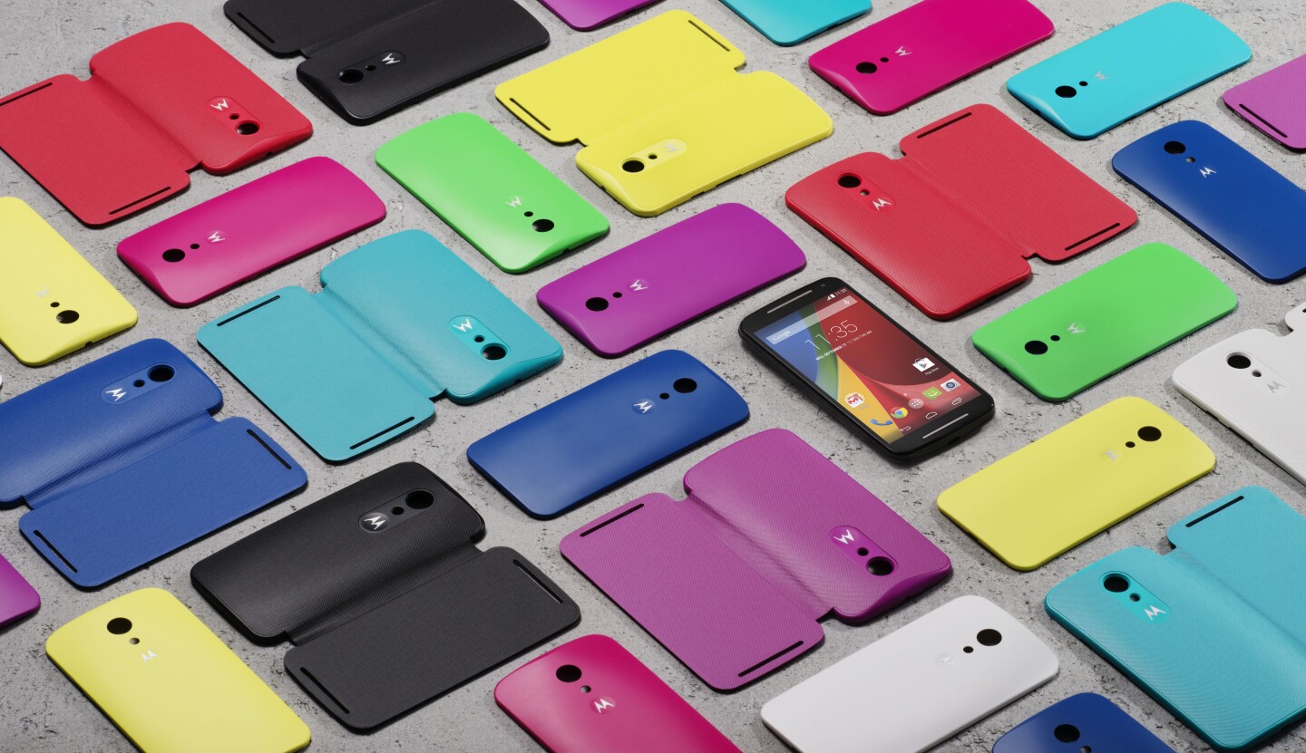 Numerous back covers are available (Photo credit: Eric Mack / Gizmag)