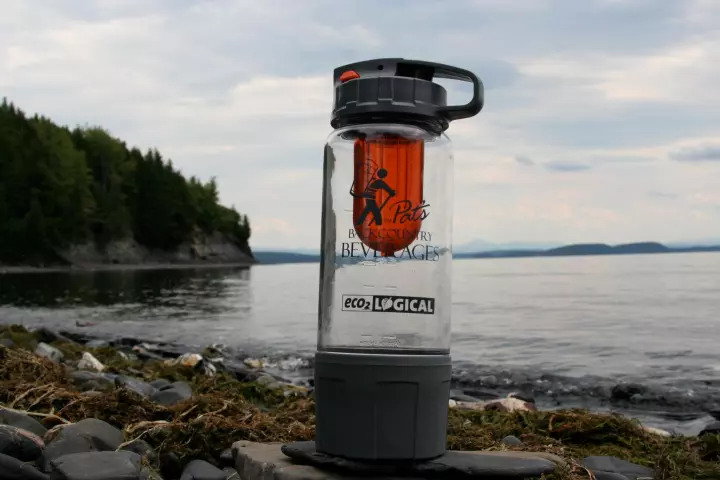 Pat's Carbonator can make beer, soda and carbonated water on the go