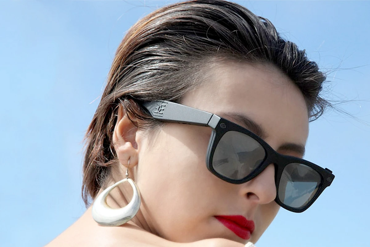 Though technically smart glasses, Epiphany Eyewear isn't nearly as smart as Google Glass