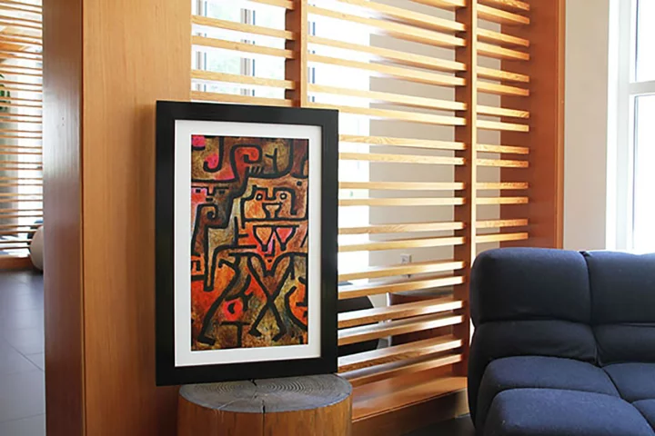 Canvia's interactive canvas mimics a perfectly-lit artwork depending on the ambient room conditions