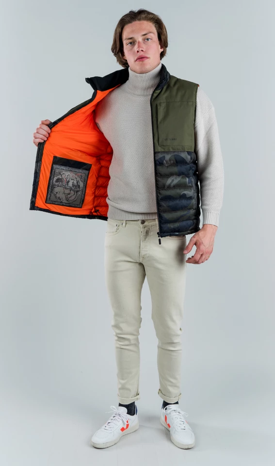 The Ayes is the perfect complement to other St. Terre garments