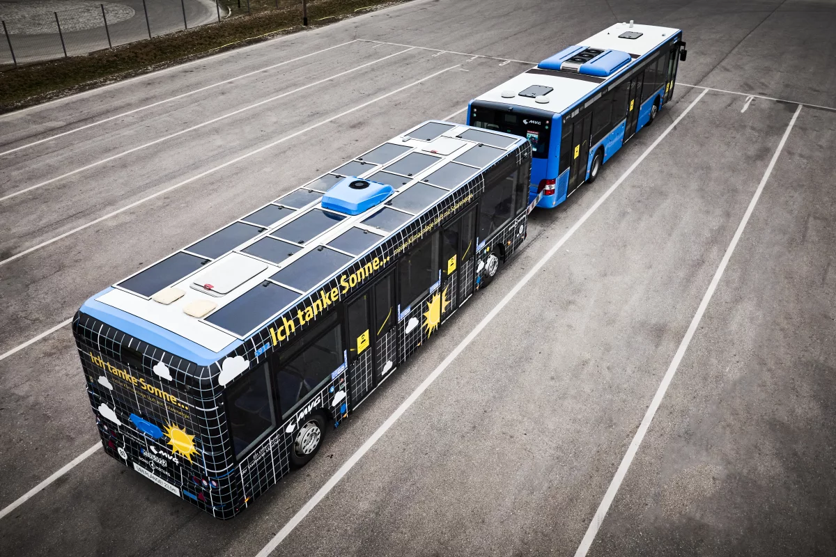 Following technical approval by local authorities, the Sono Motors/MVG solar bus trailer will begin service on the streets of Munich in the near future