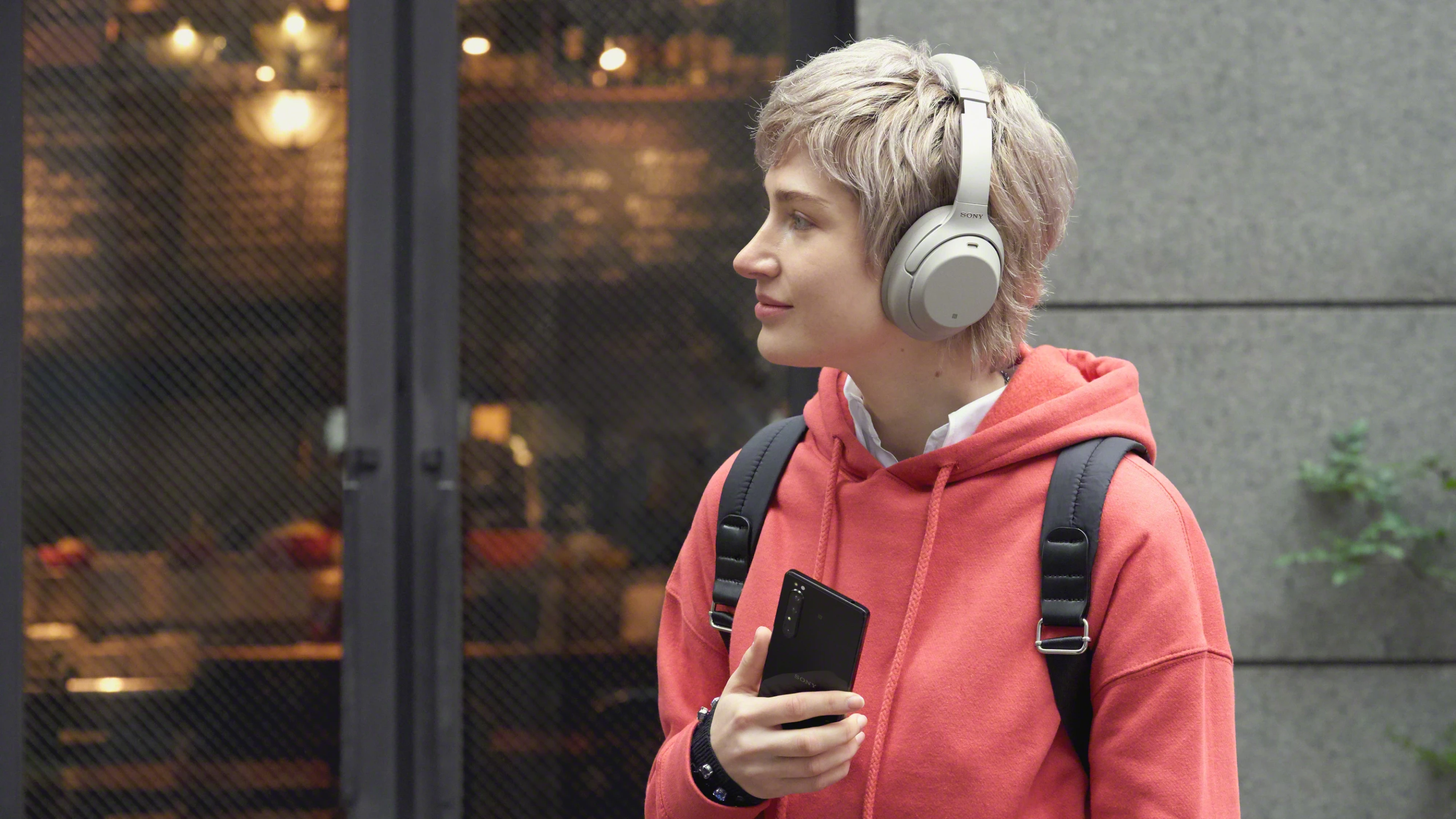 High resolution audio can be had via the stereo speakers, or wired/wireless headphones