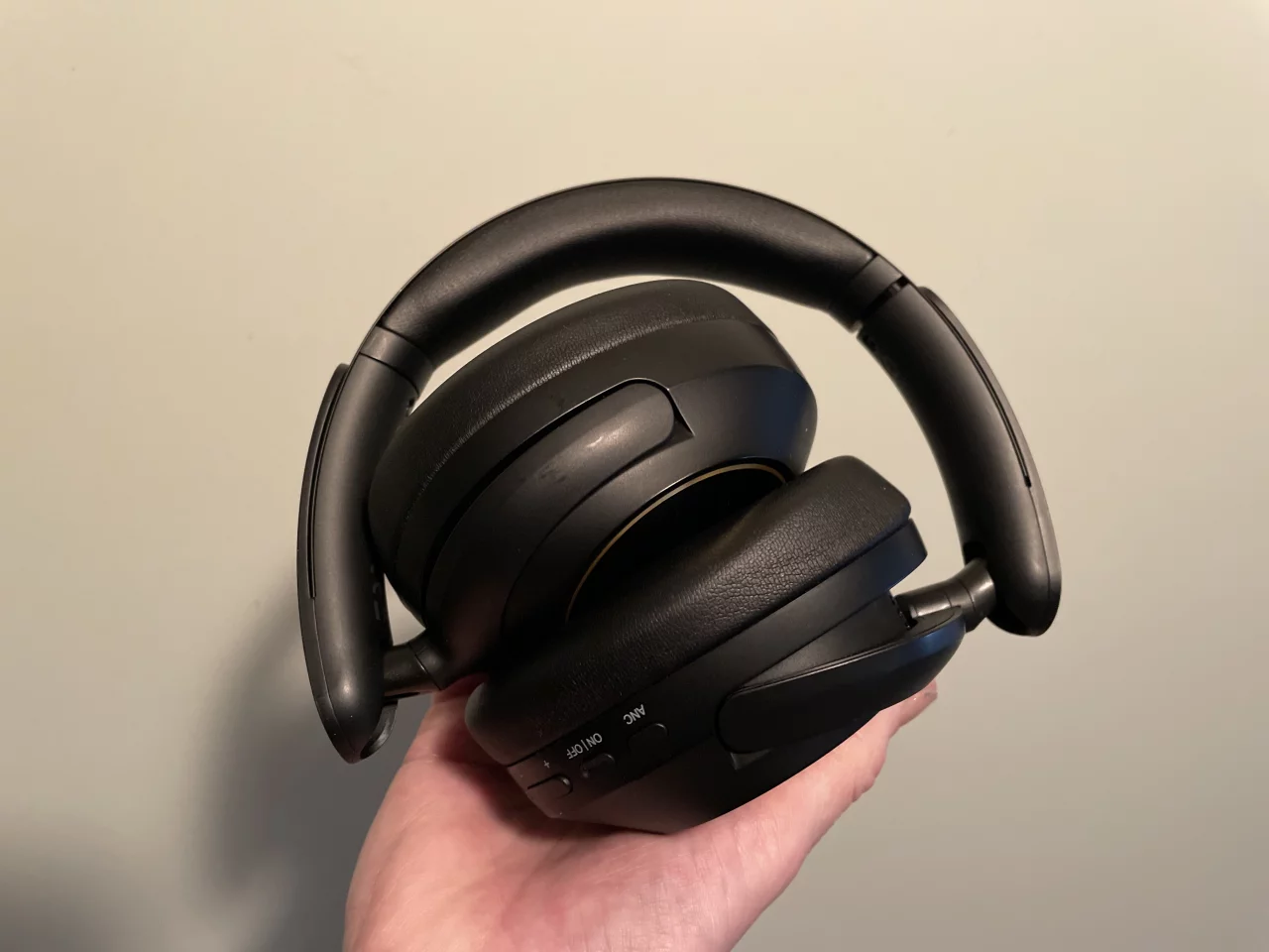 The set folds up for storage