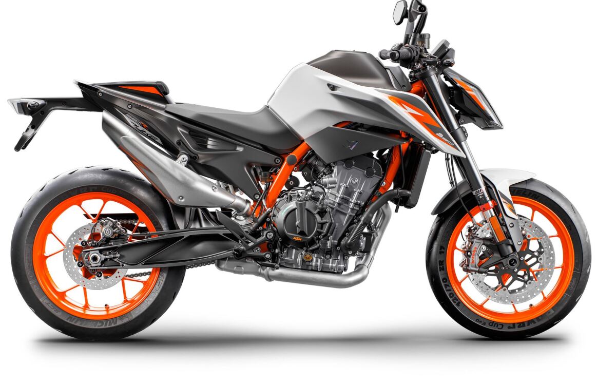 A "middleweight" alternative to the 1290 super duper duke