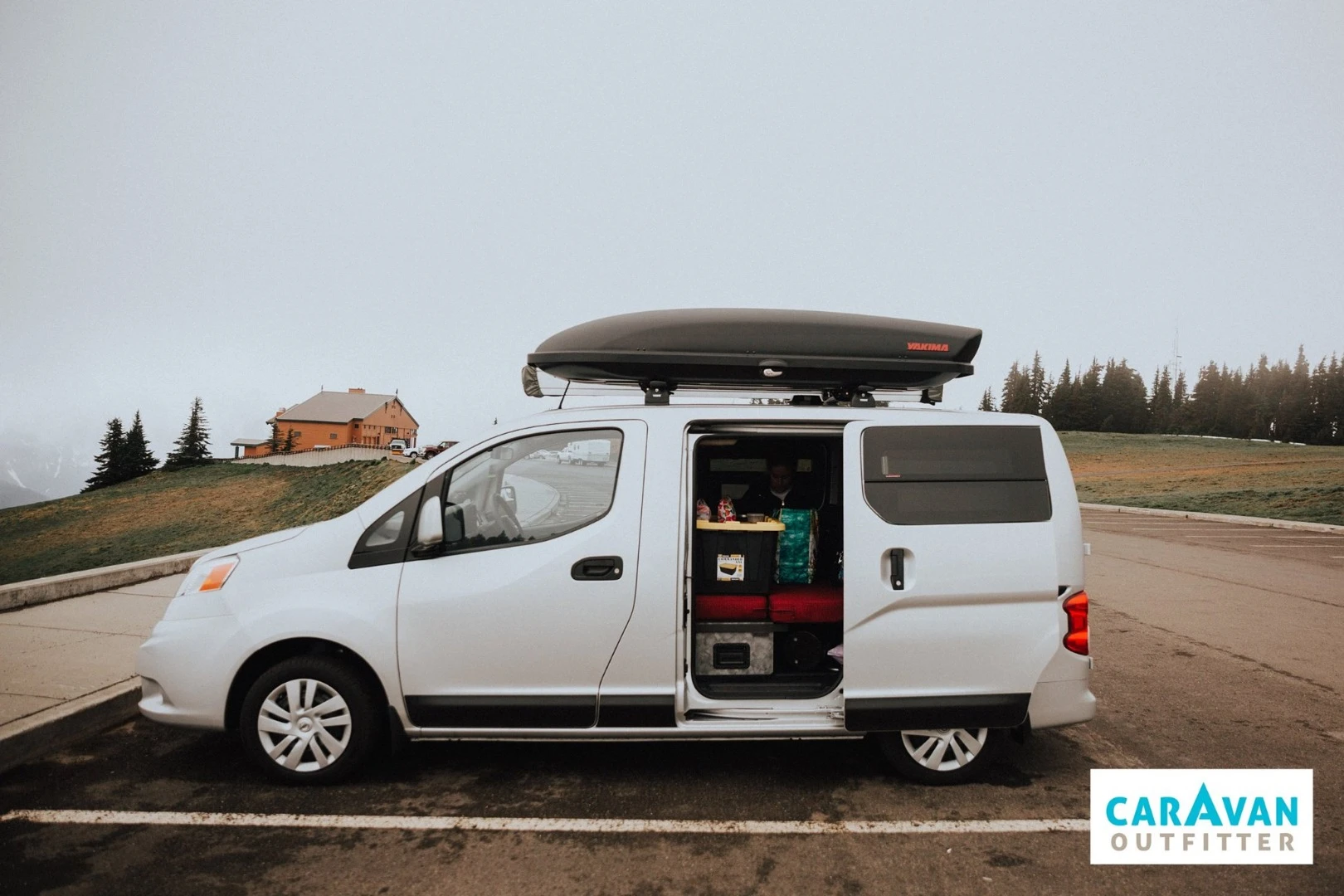 Caravan Outfitter Free Bird camper van