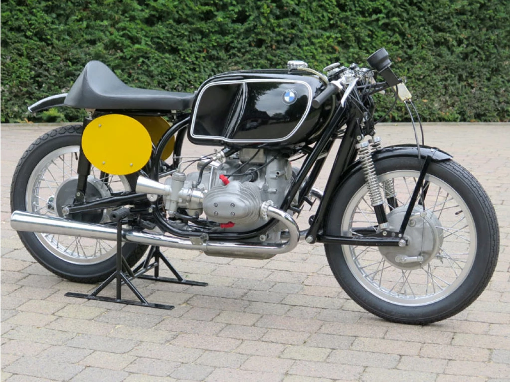 One of only six factory Type 256 racing machines ever made, one of which finished second in the 1956 500cc World Championship in the hands of Walter Zellor, with other factory riders including Geoff Duke, Dickie Dale and Ernst Hiller. In current ownership for 40 years. Another bike which could fetch well beyond it's estimate.