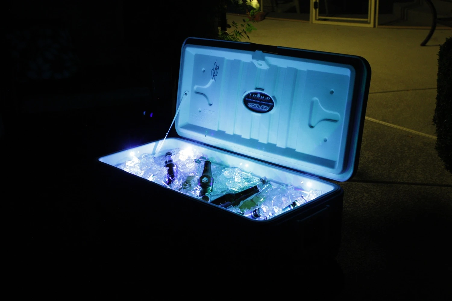Future LiddUp Coolers will come in 75-quart (70 liters) and 100-quart sizes (94 liters)