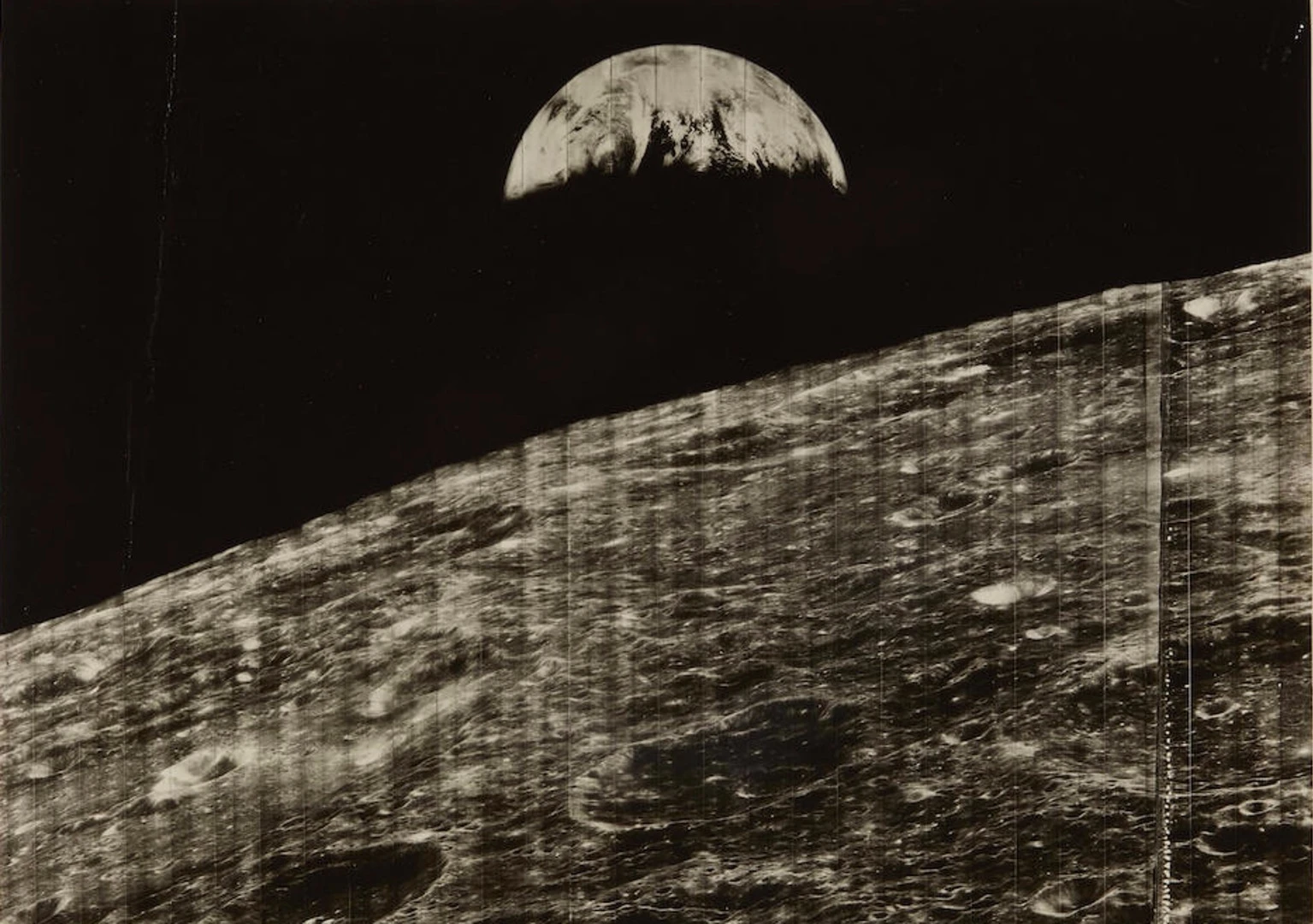 First image of the Earth as seen from the Moon sent by Lunar Orbiter 1