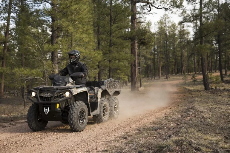 Can-Am puts six powered wheels on the dirt with the Outlander 6x6 1000 XT