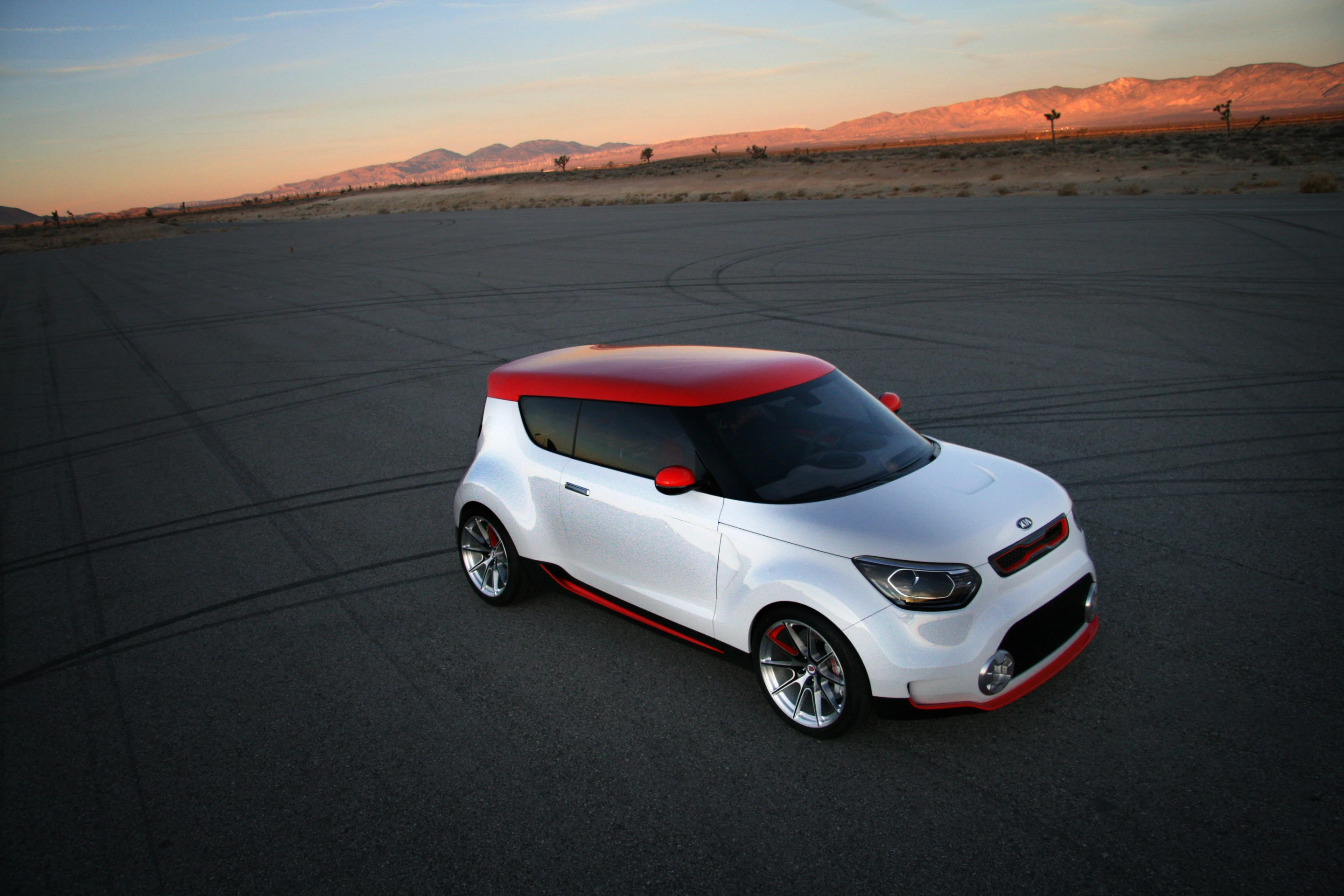 Though it would be good for everyday driving, the Track'ster was designed with the track in mind