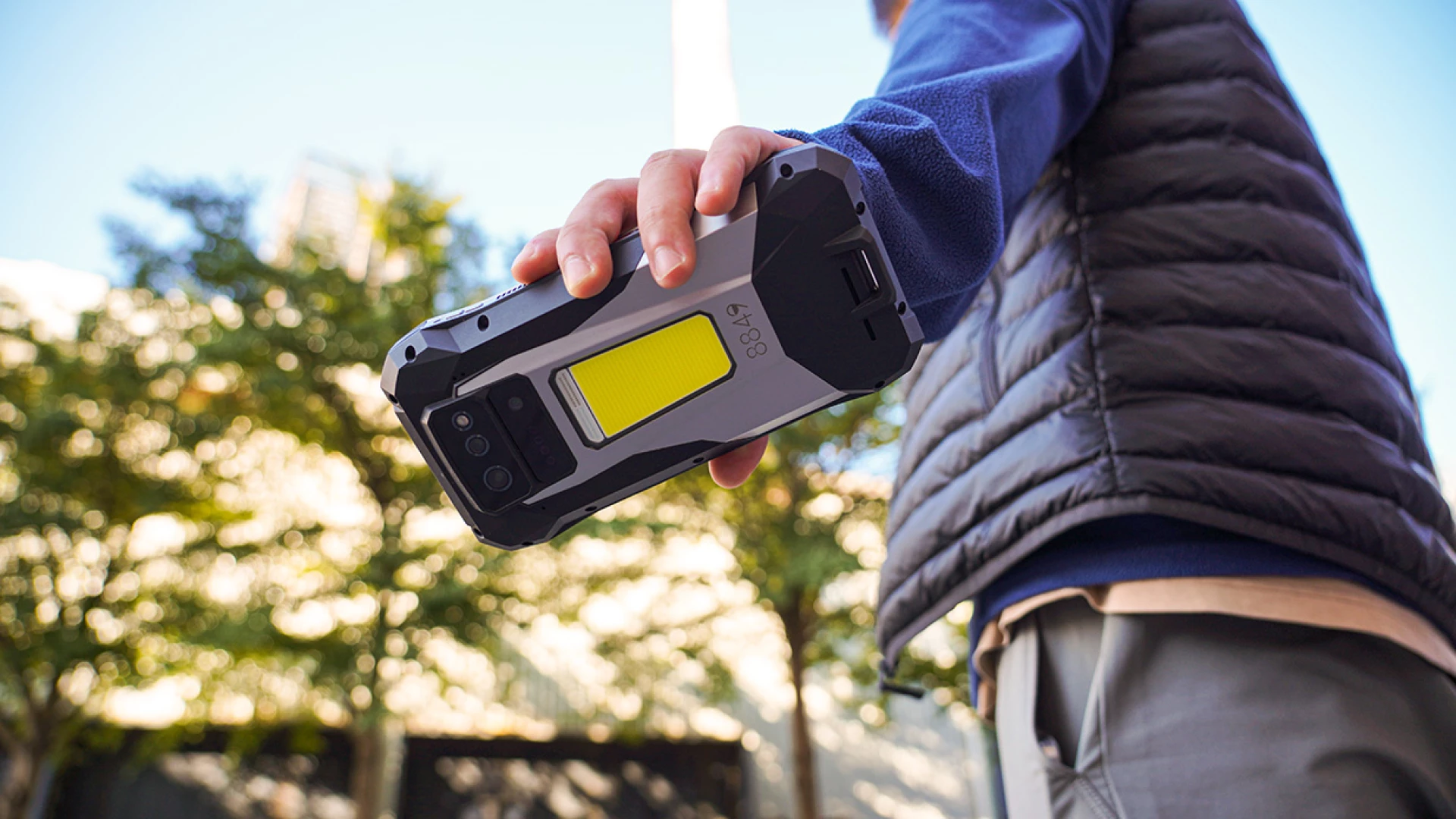 8849 Tank X rugged phone has massive battery and projector