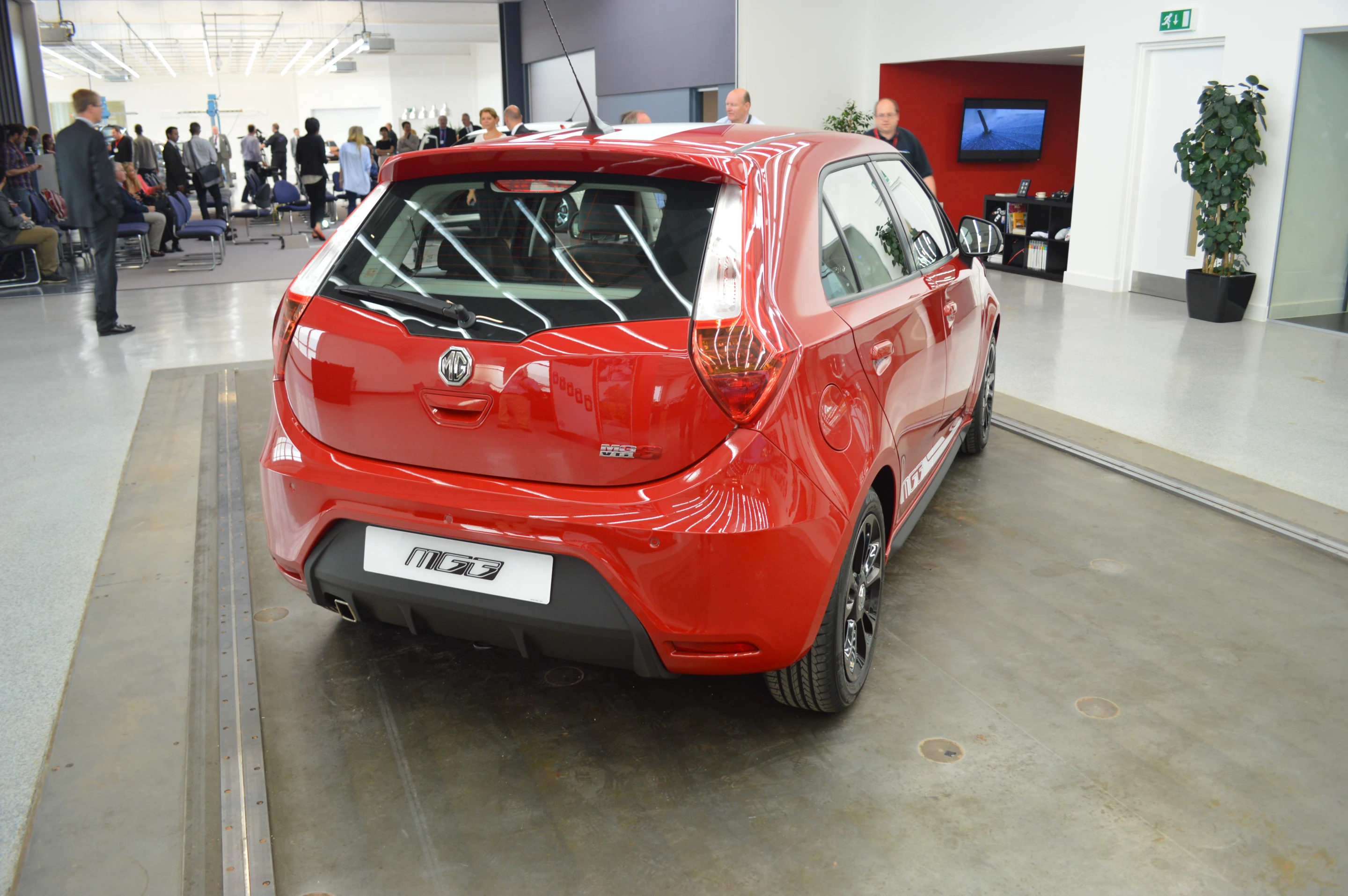 The MG3 from the back (Photo: Gizmag)
