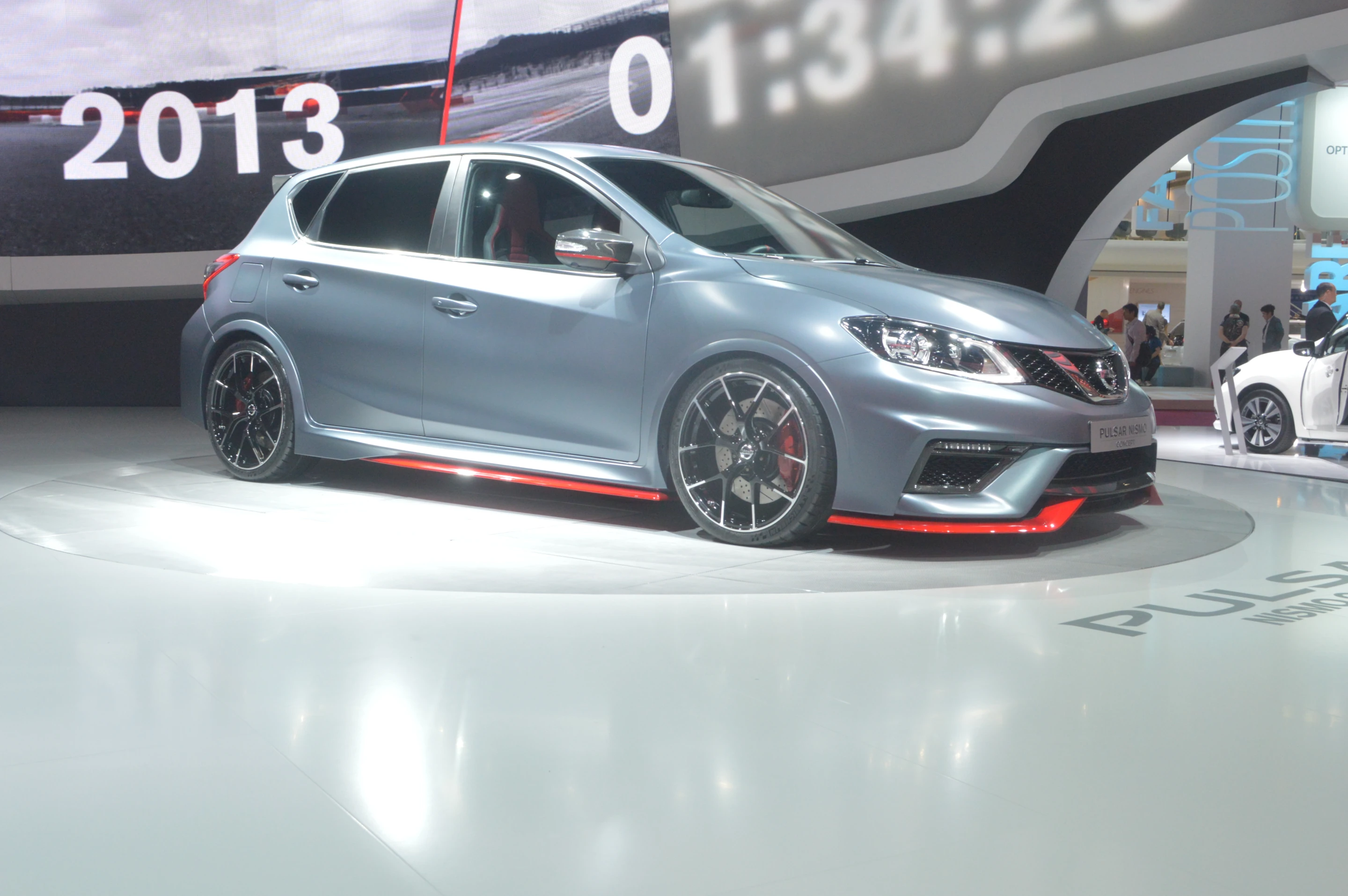 Larger, 19-inch wheels fit the Nissan Pulsar Nismo concept's sporty persona (Photo: C.C. Weiss/Gizmag)