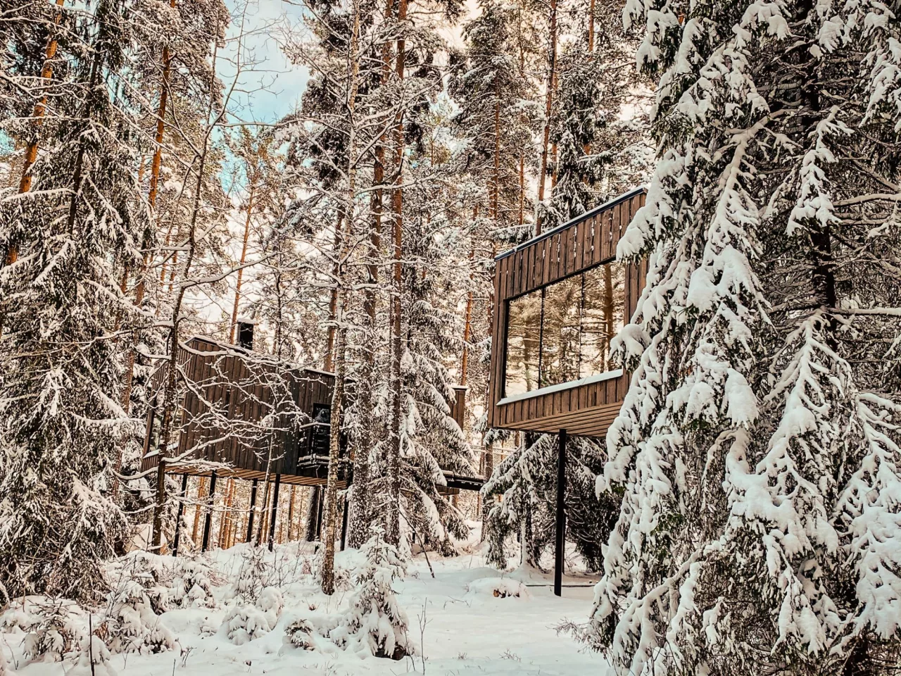 Surrounded by trees and snow, guests are protected from the noise of the outside world