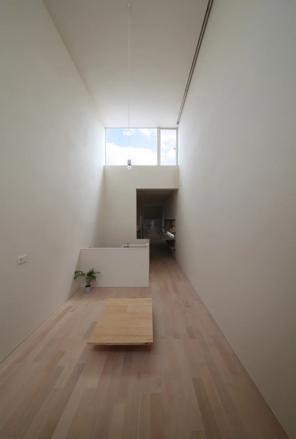 The interior measures 69 sq m (742 sq ft) (Photo: Katsutoshi Sasaki and Associates)