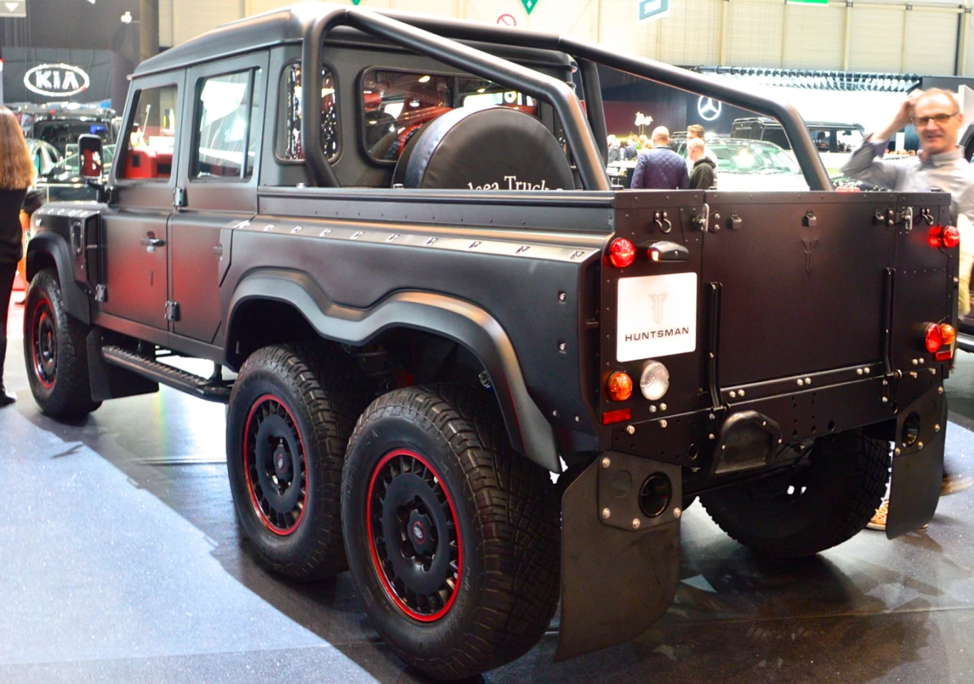 The Flying Huntsman 6x6 pickup measures about 35 in (880 mm) longer and 6 in (150 mm) wider than a normal Defender