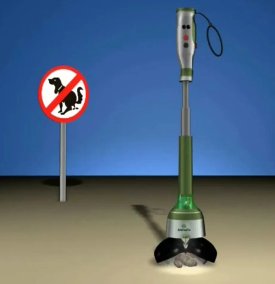 AshPoopie's comes with automatically retractable scoop operated via a button on the handle