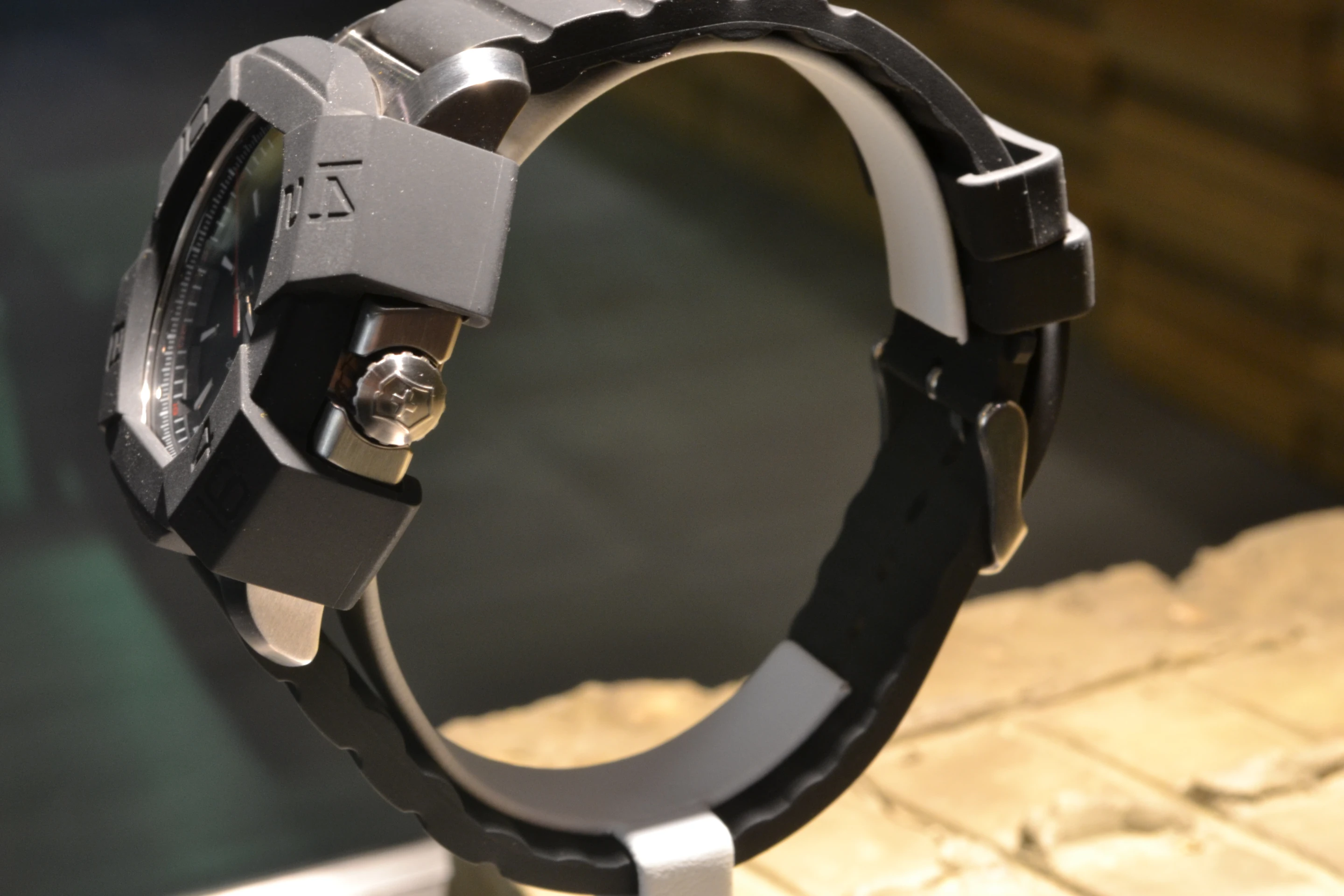The crown is protected by a slightly elevated bezel, as is the crystal