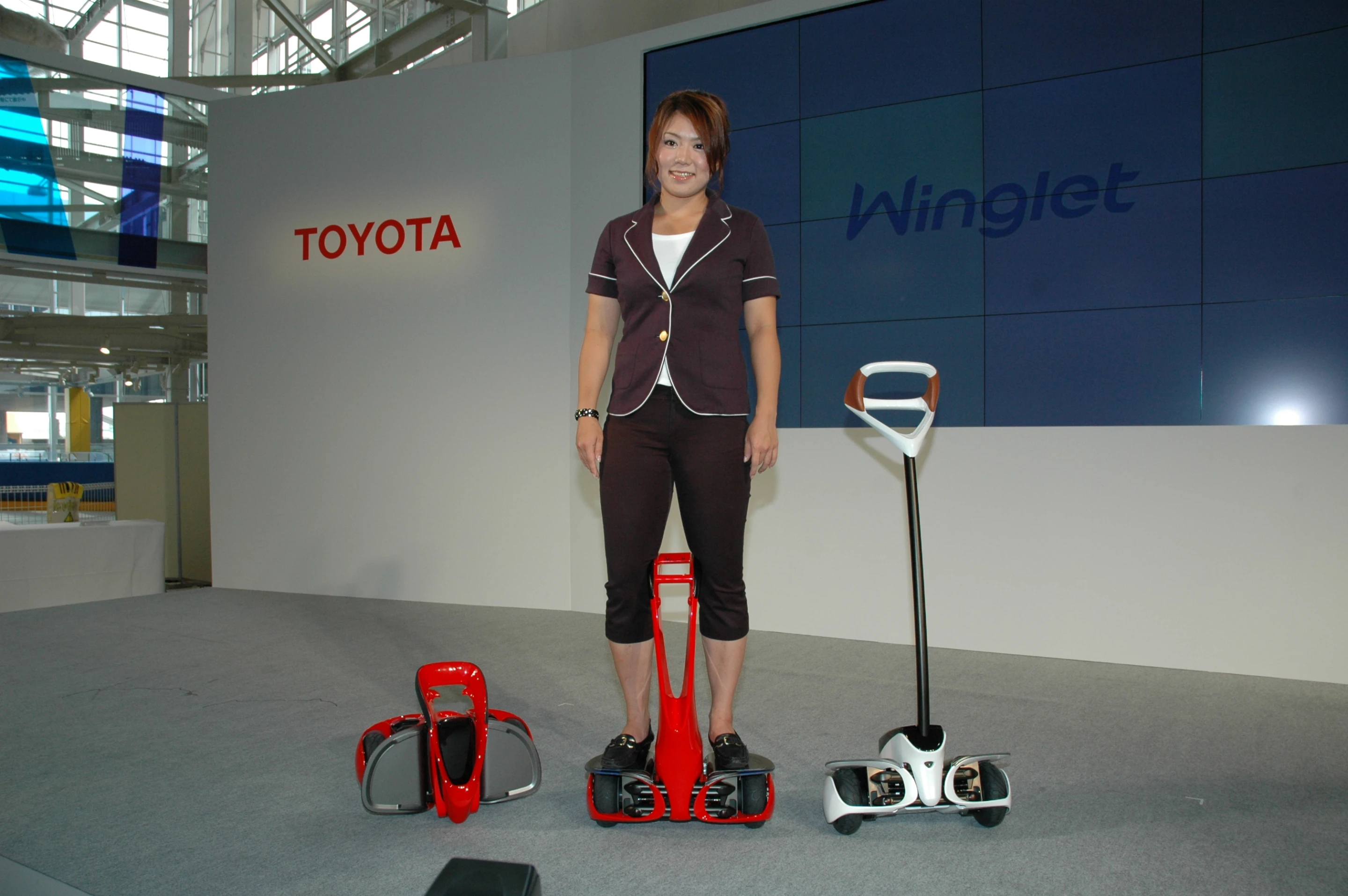There are three versions available of the Toyota Winglet