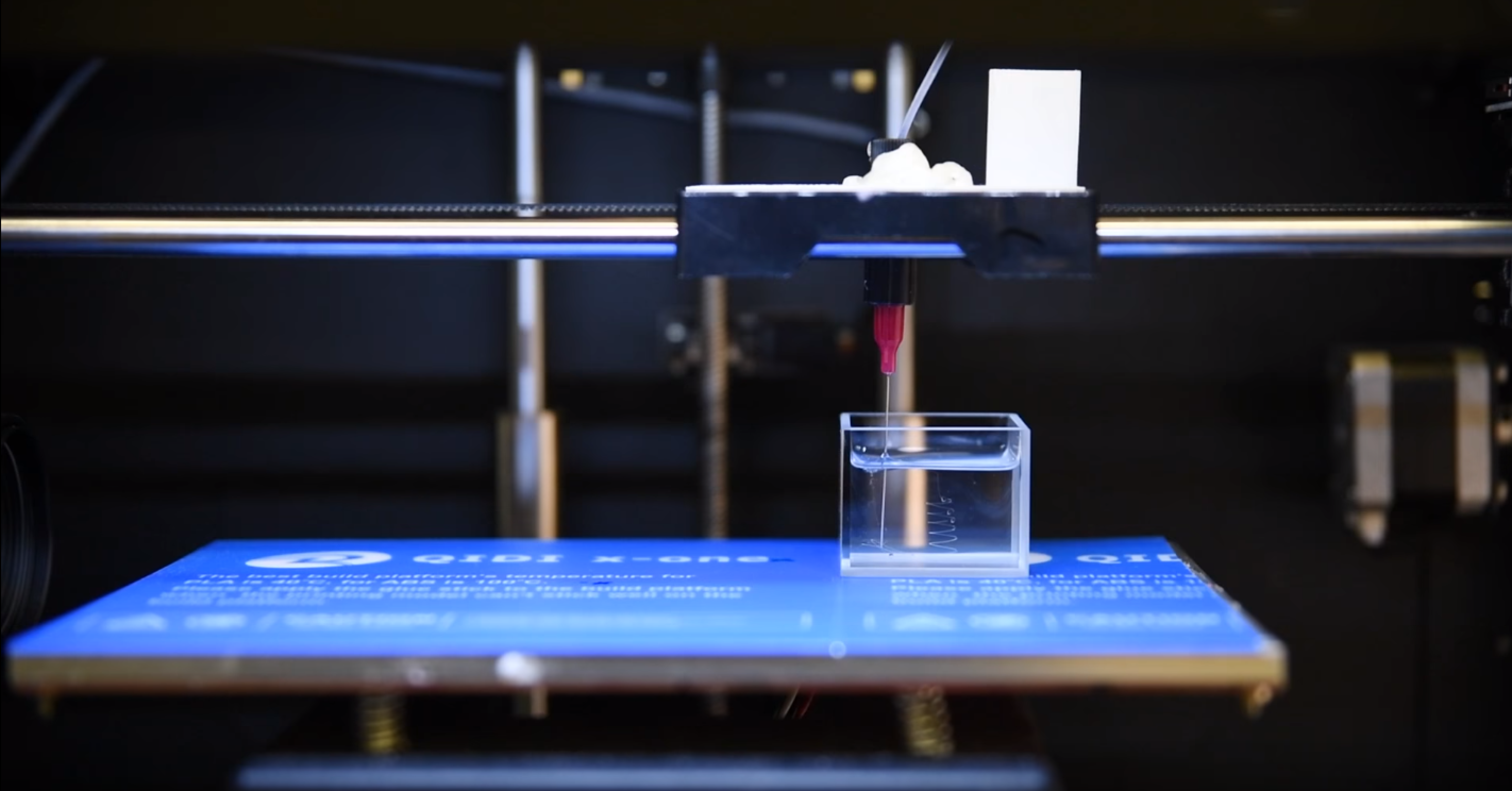 Nanoscale "supersoap" allows liquid 3D structures to be printed within
