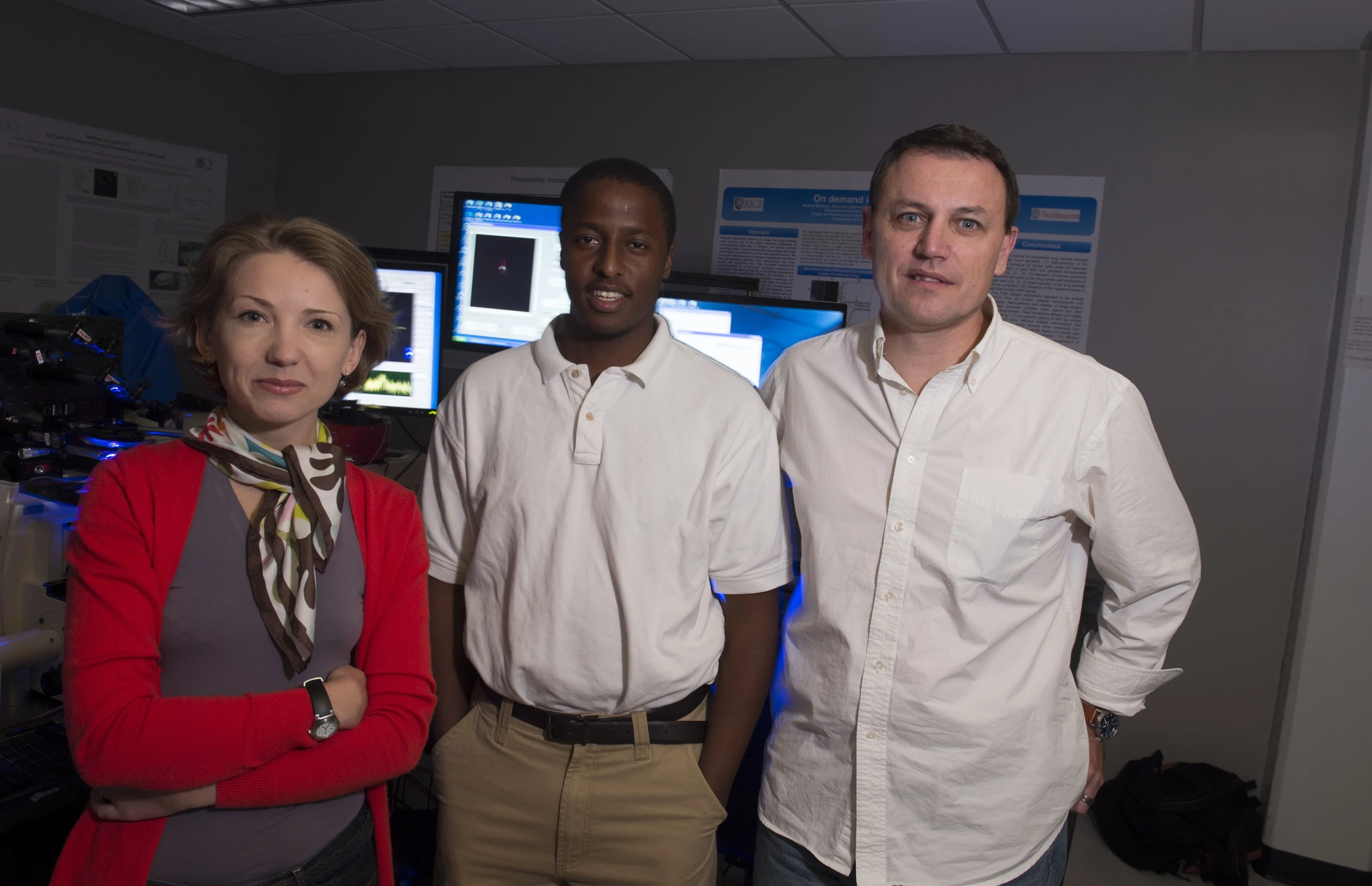 From left: Research scientist Ekaterina Lukianova-Hleb, Rice senior Martin Mutonga and Professor Dmitri Lapotko. (Credit: Jeff Fitlow/Rice University)
