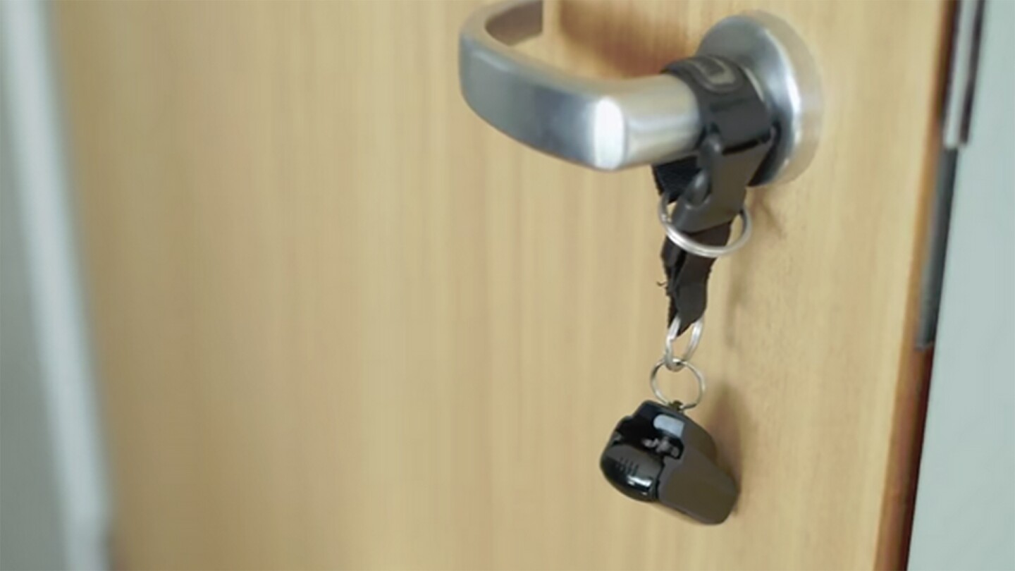 The device offers a burglar alarm mode, activated via the companion app