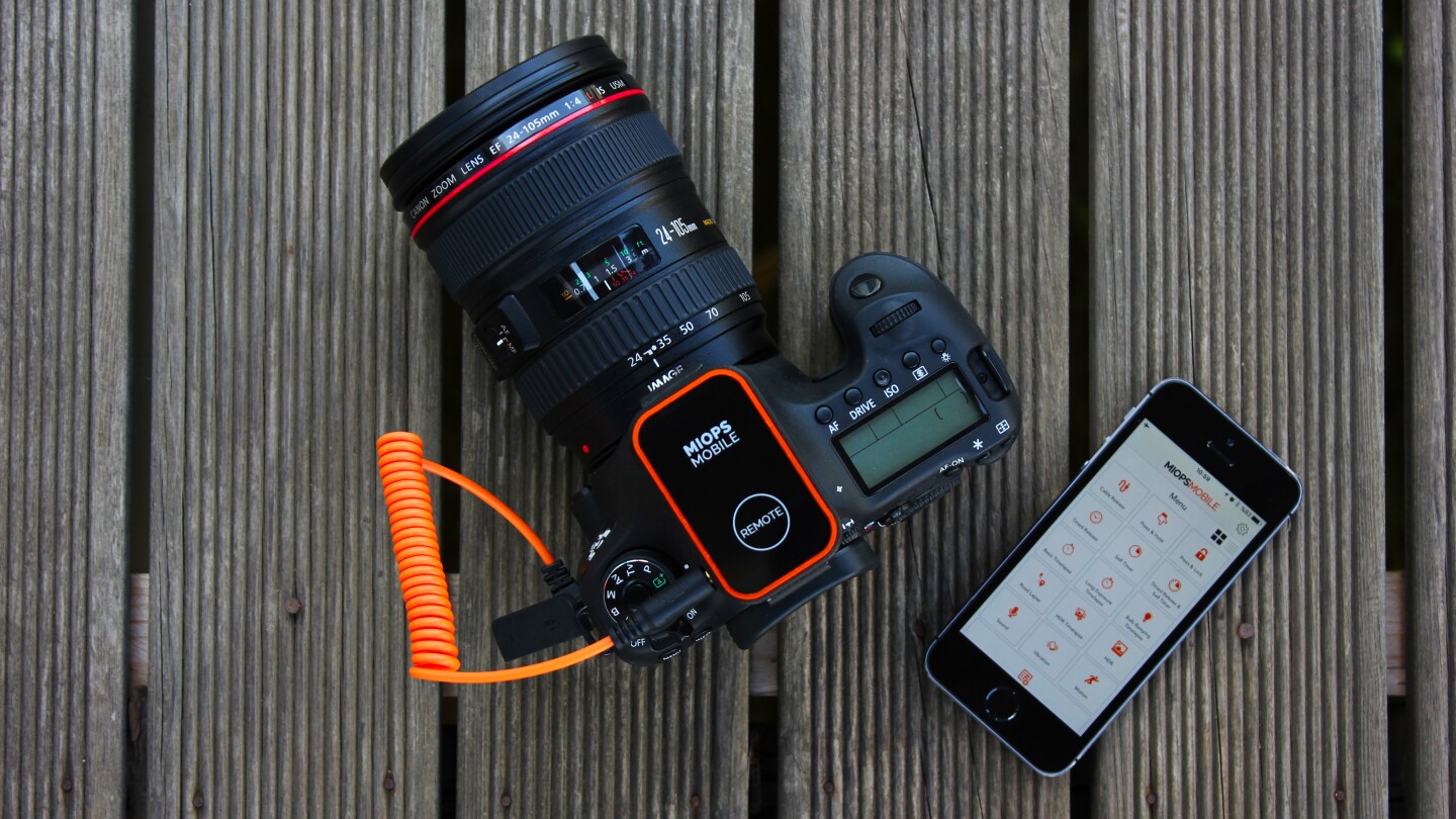 The Miops Mobile lets you trigger your camera when your smartphone senses movement, vibrations, or sound