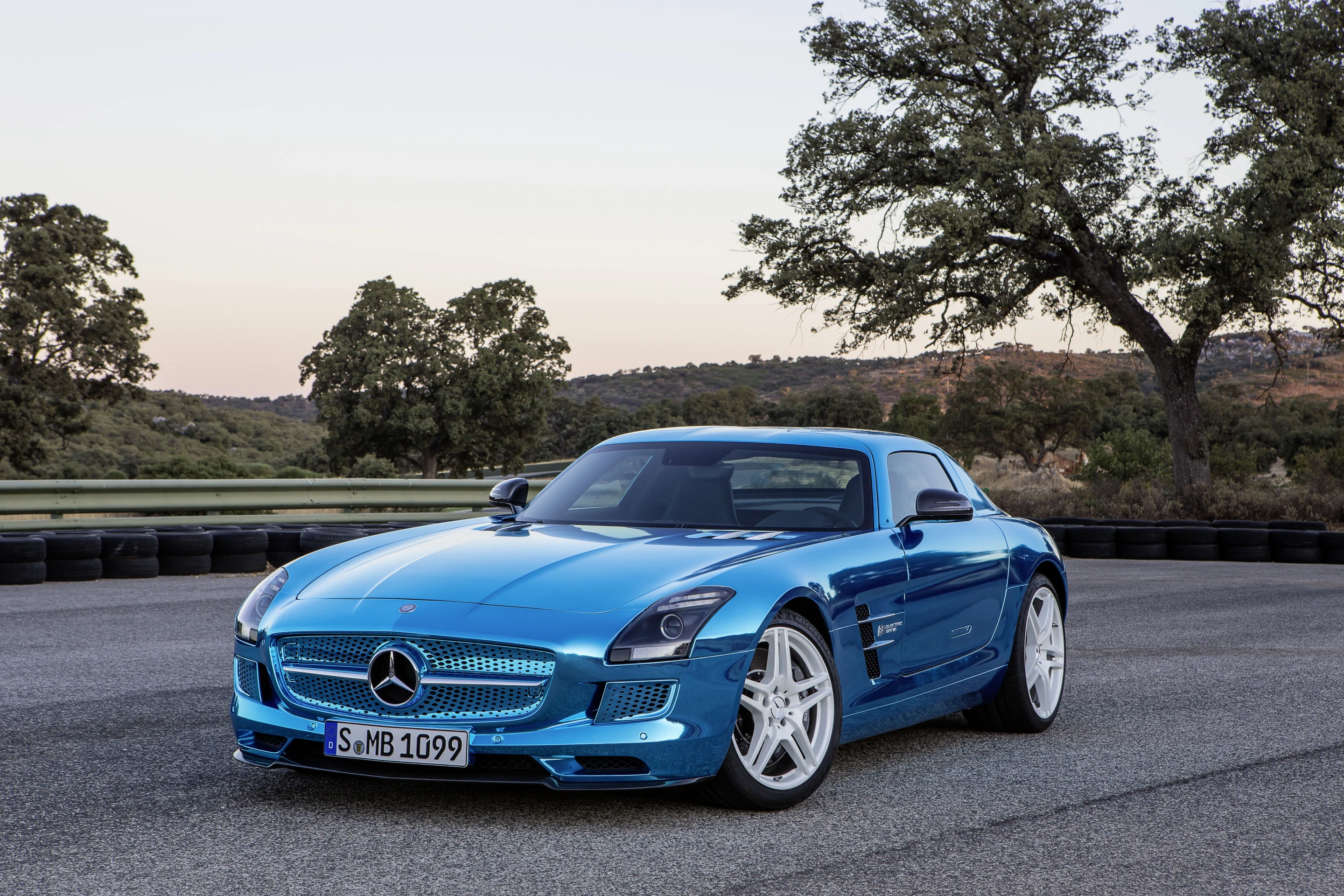 The Mercedes-Benz SLS AMG Coupé Electric Drive (Image: Mercedes-Benz)