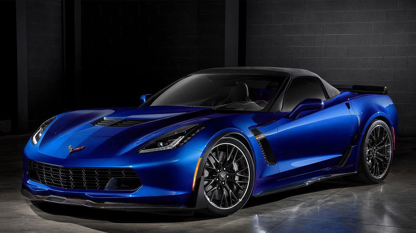 This 2015 Chevrolet Corvette Z06 Convertible fetched $800,000 at the 2015 Barrett-Jackson Scottsdale auction, with all proceeds going to the United Way charity