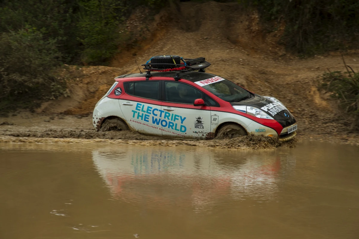 We wouldn't try this in the average Leaf, but we probably wouldn't try it in the Leaf AT-EV, either - best of luck to these chaps!