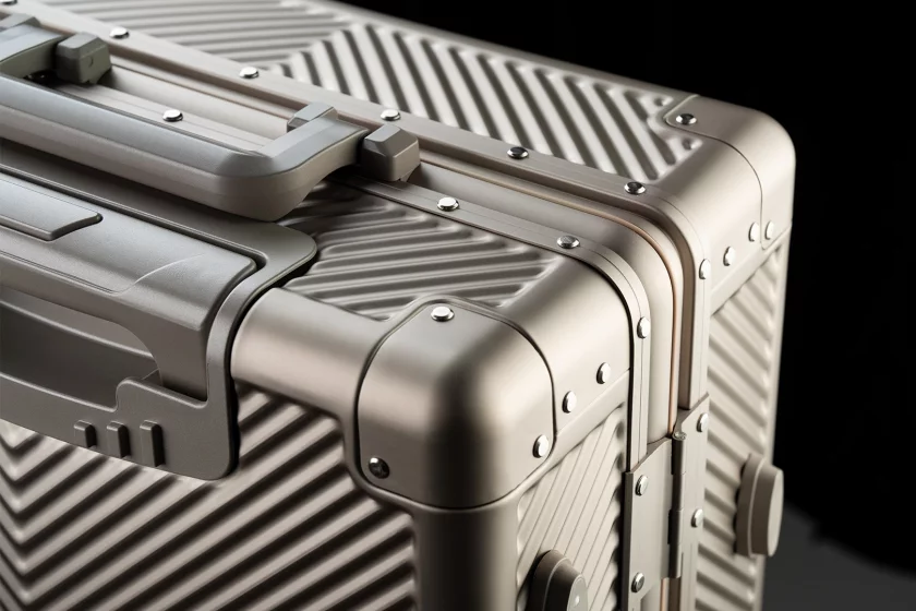 Like other titanium suitcases, the Voyageur is claimed to be much stronger than comparable aluminum models