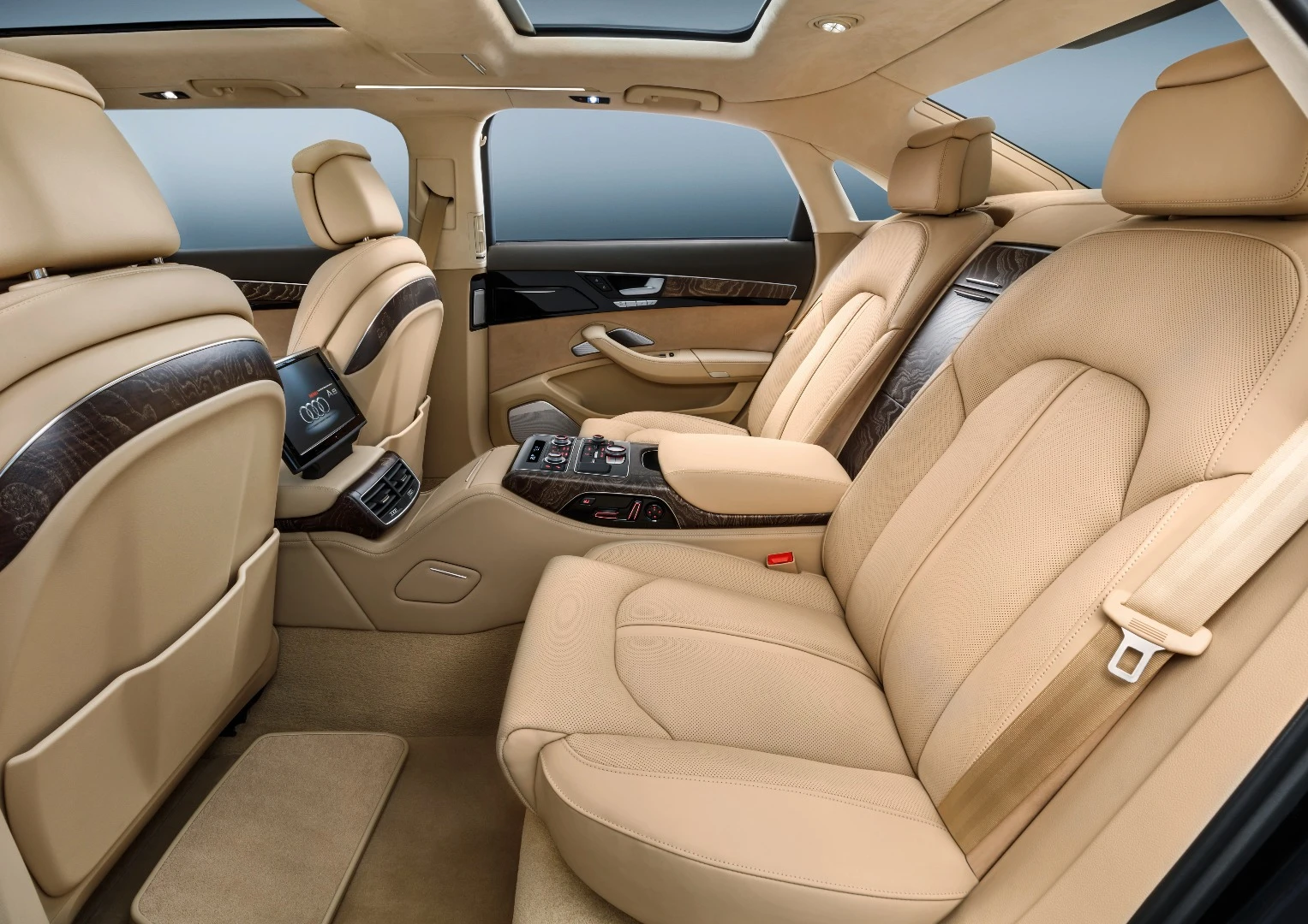 Audi has reinforced the roof with aluminum and steel cross braces
