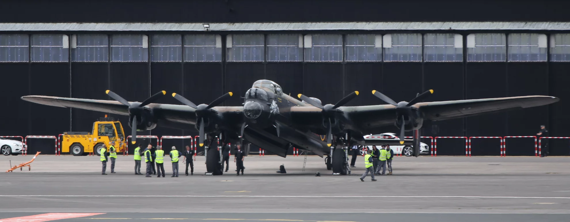 Lancaster Bomber on the deck (Photo: Gizmag)