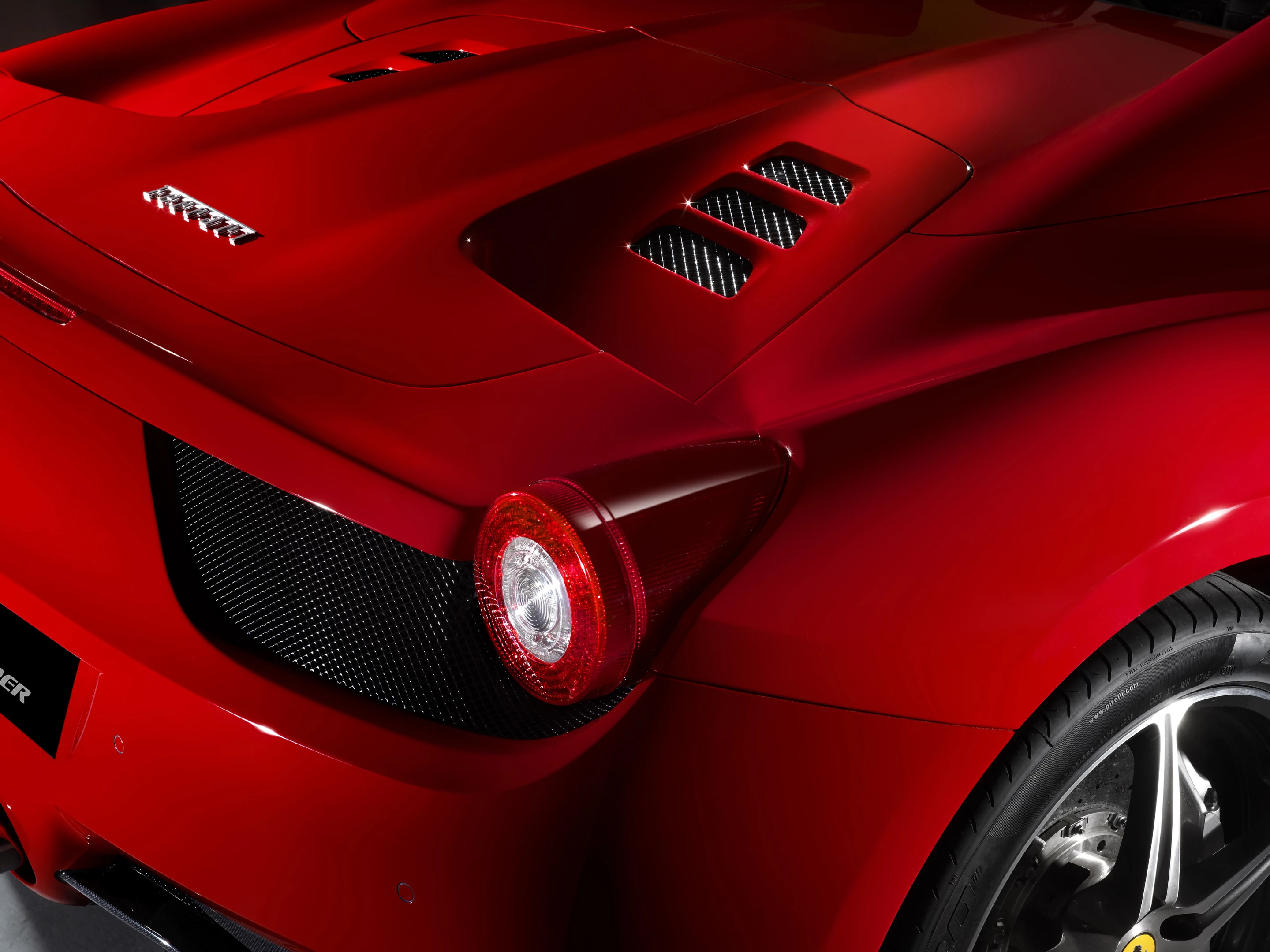 Ferrari's new 458 Spider