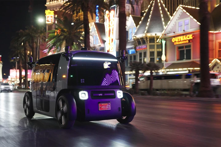 Amazon's robotaxis are now officially in operation across the Las Vegas Strip