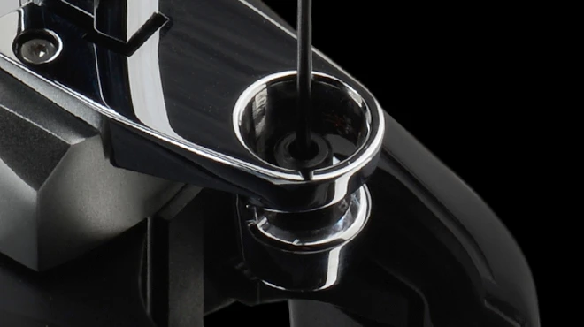 The Coravin 1000's needle that pierces the cork