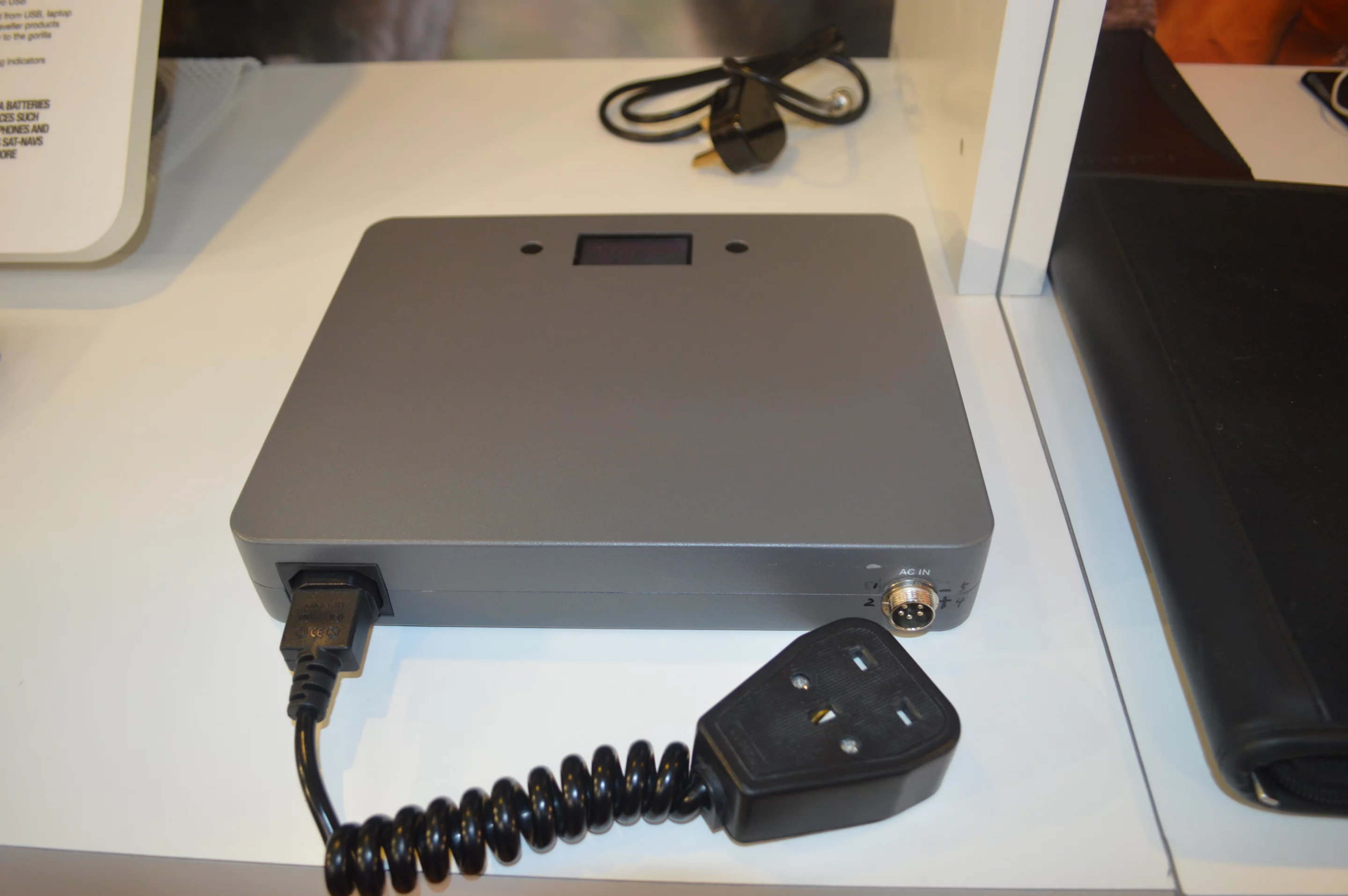 The silverback is similar to Powertraveller's powergorilla, but it is more powerful