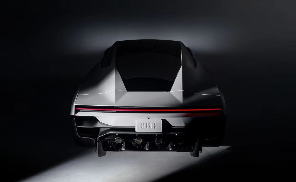 Flying aside, I quite like the Roadster's understated styling
