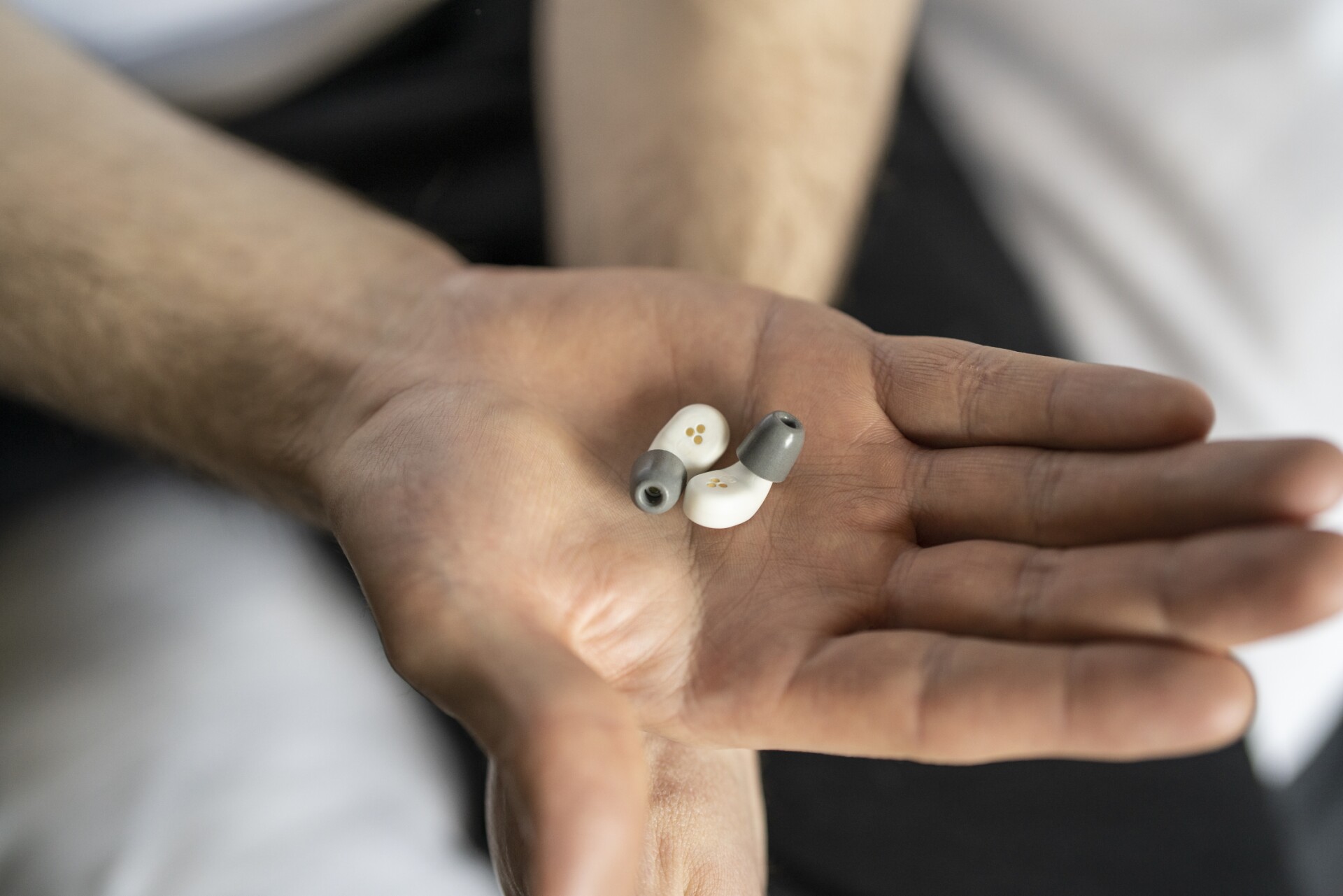 QuietOn 3 review The world's smallest ANC earbuds for side sleepers