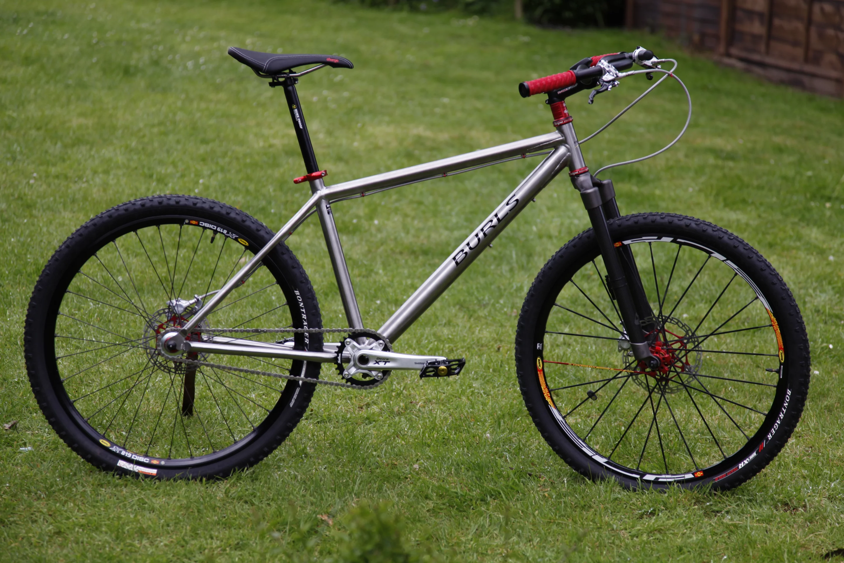 A singlespeed rigid mountain bike made by Burls, designed on BikeCAD Pro