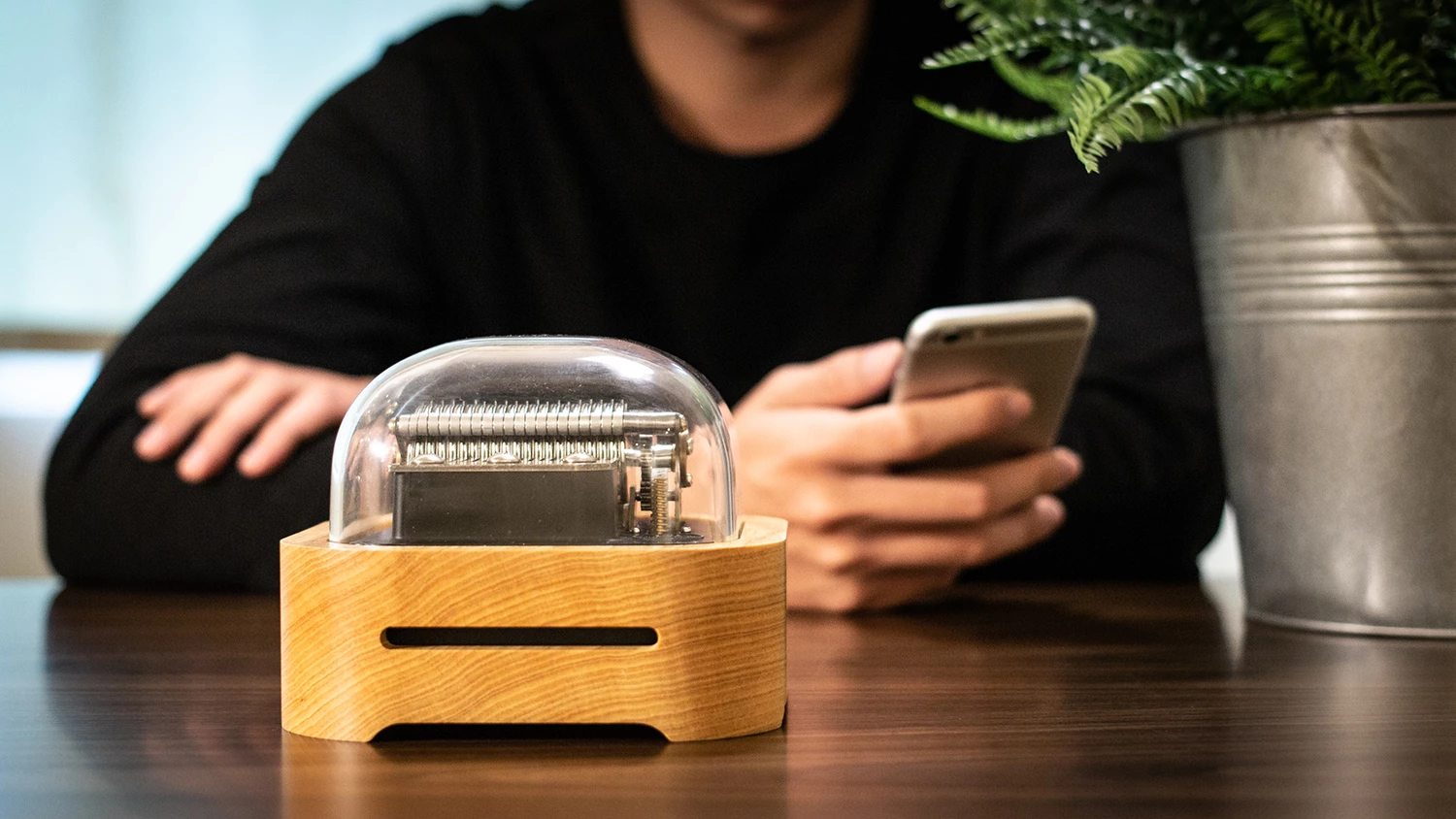 The patented cylinder is programmed to strike the teeth of a tuned comb using an iOS/Android app