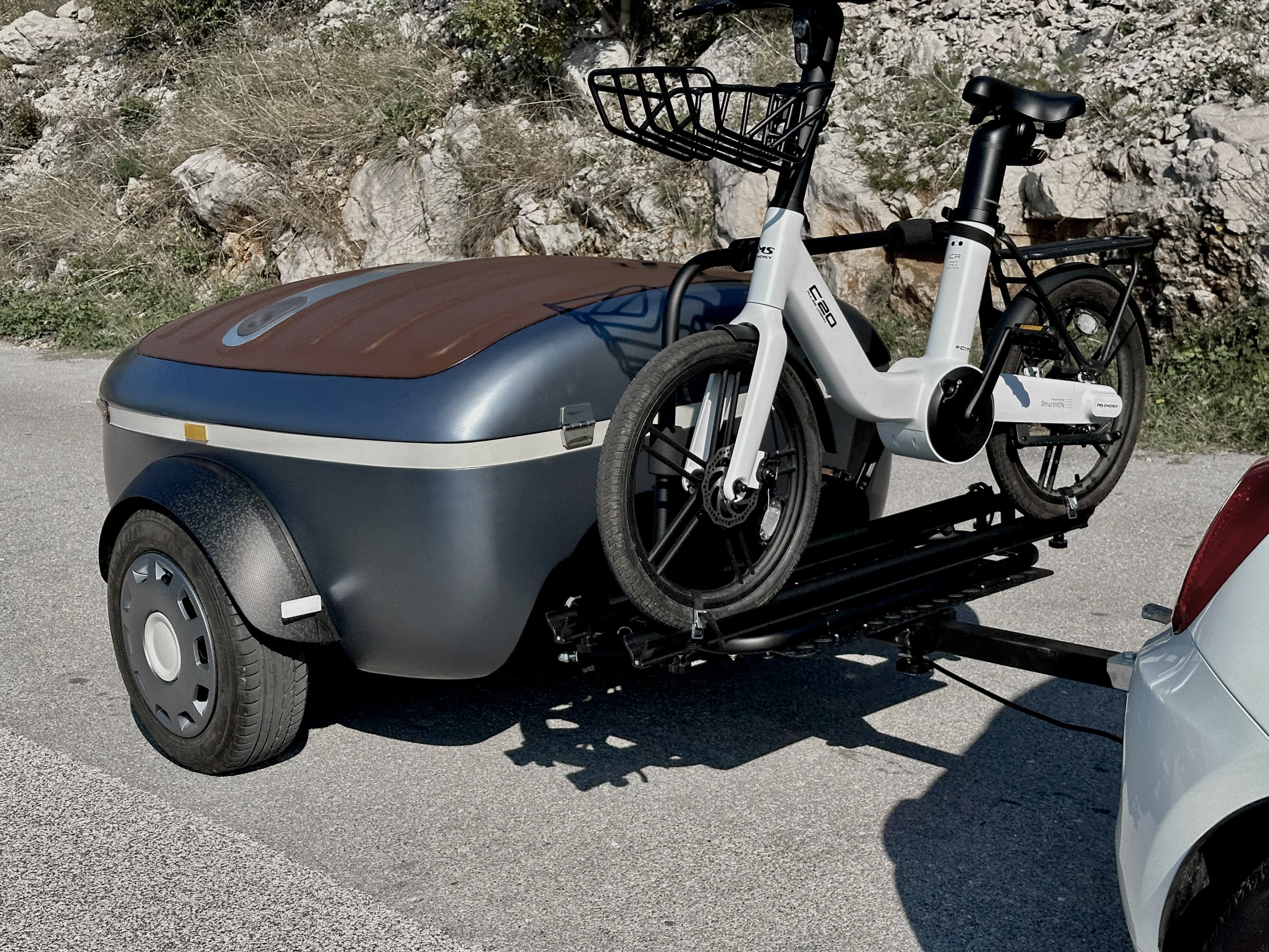 The tiny Booba certainly isn't a high-payload toy hauler, but it can carry bicycles with the available rack