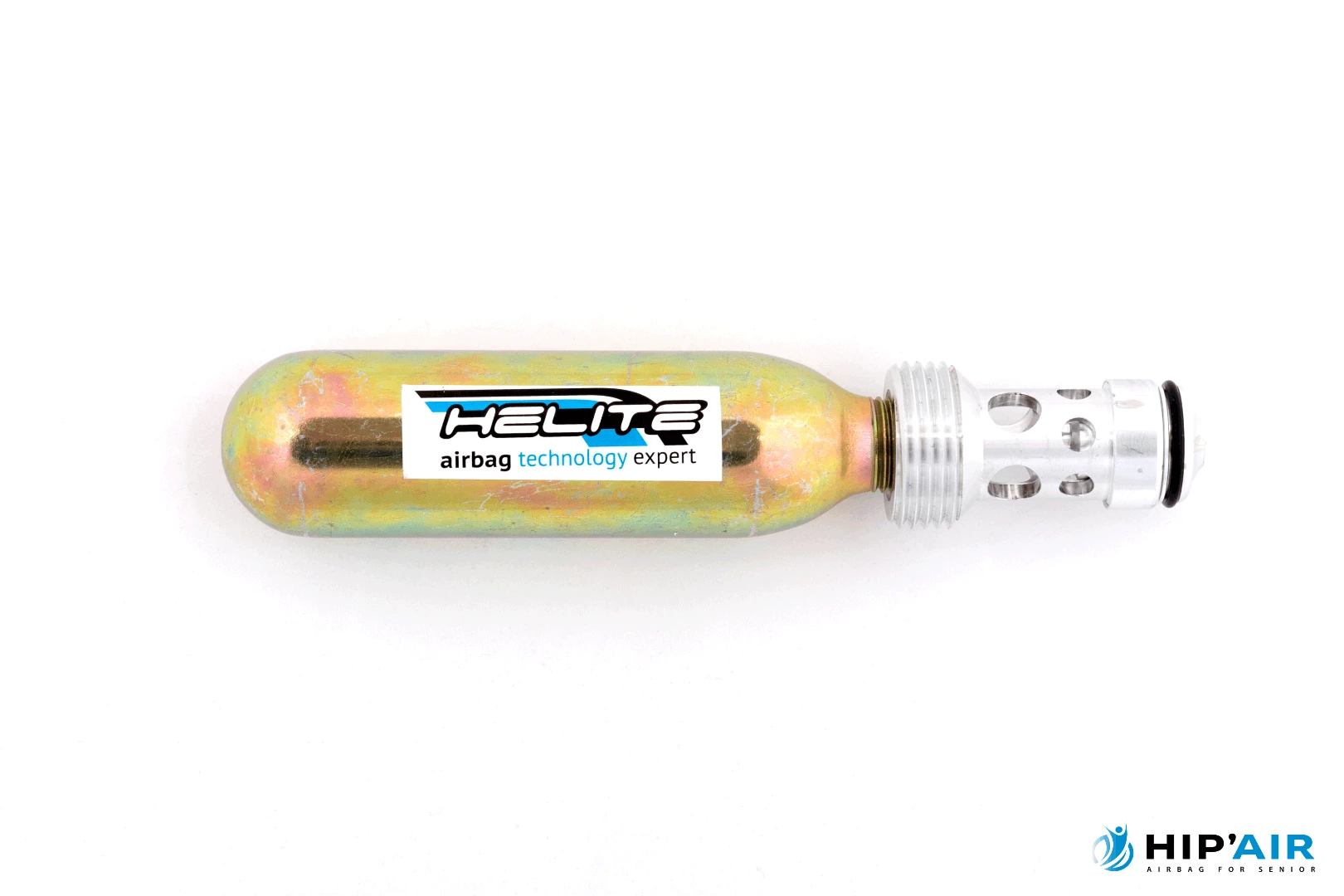 The Hip'Air is powered by replaceable CO2 cartridge, making it easy to reload
