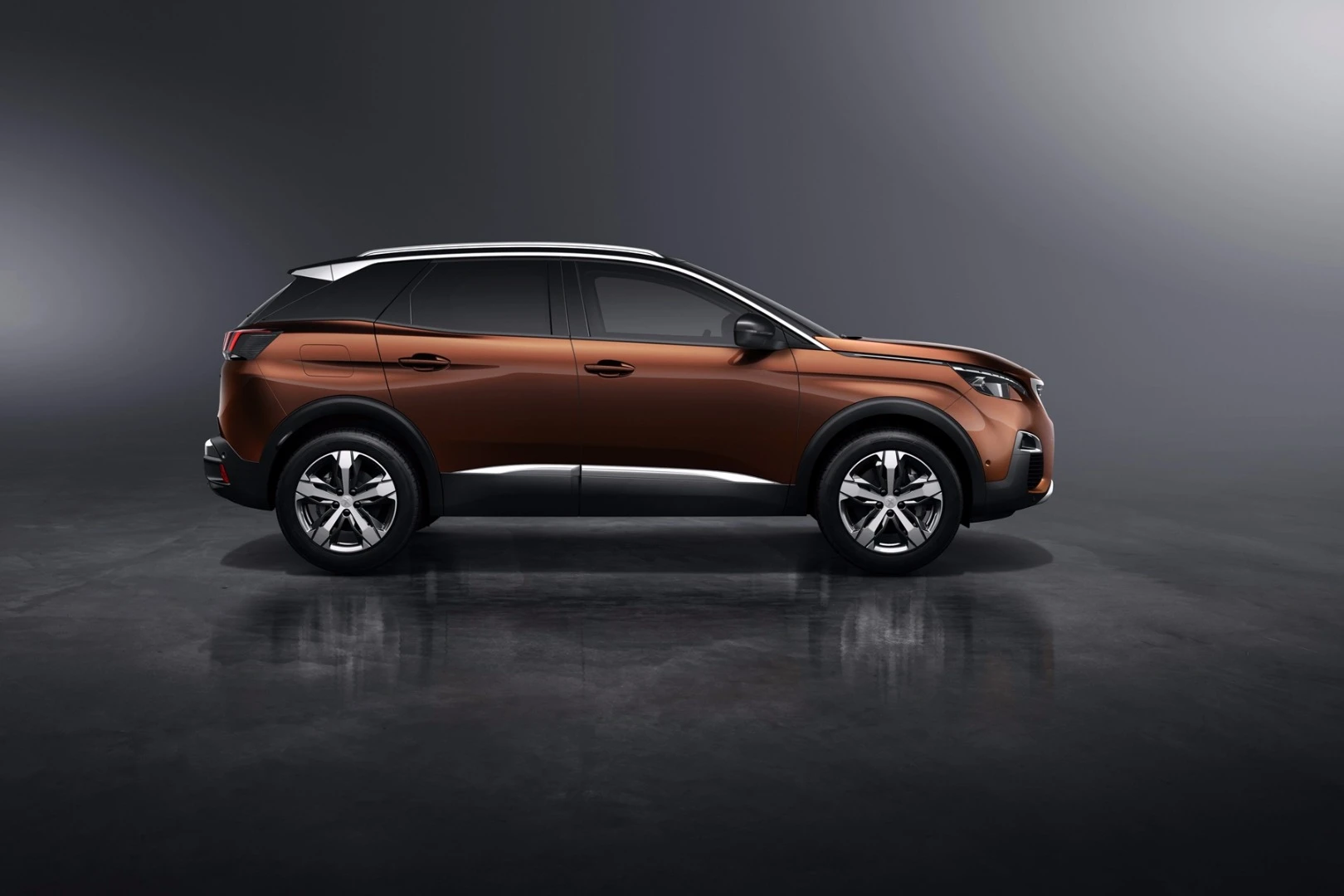 The new 3008 is 80-mm (3.1-in) longer than the current version